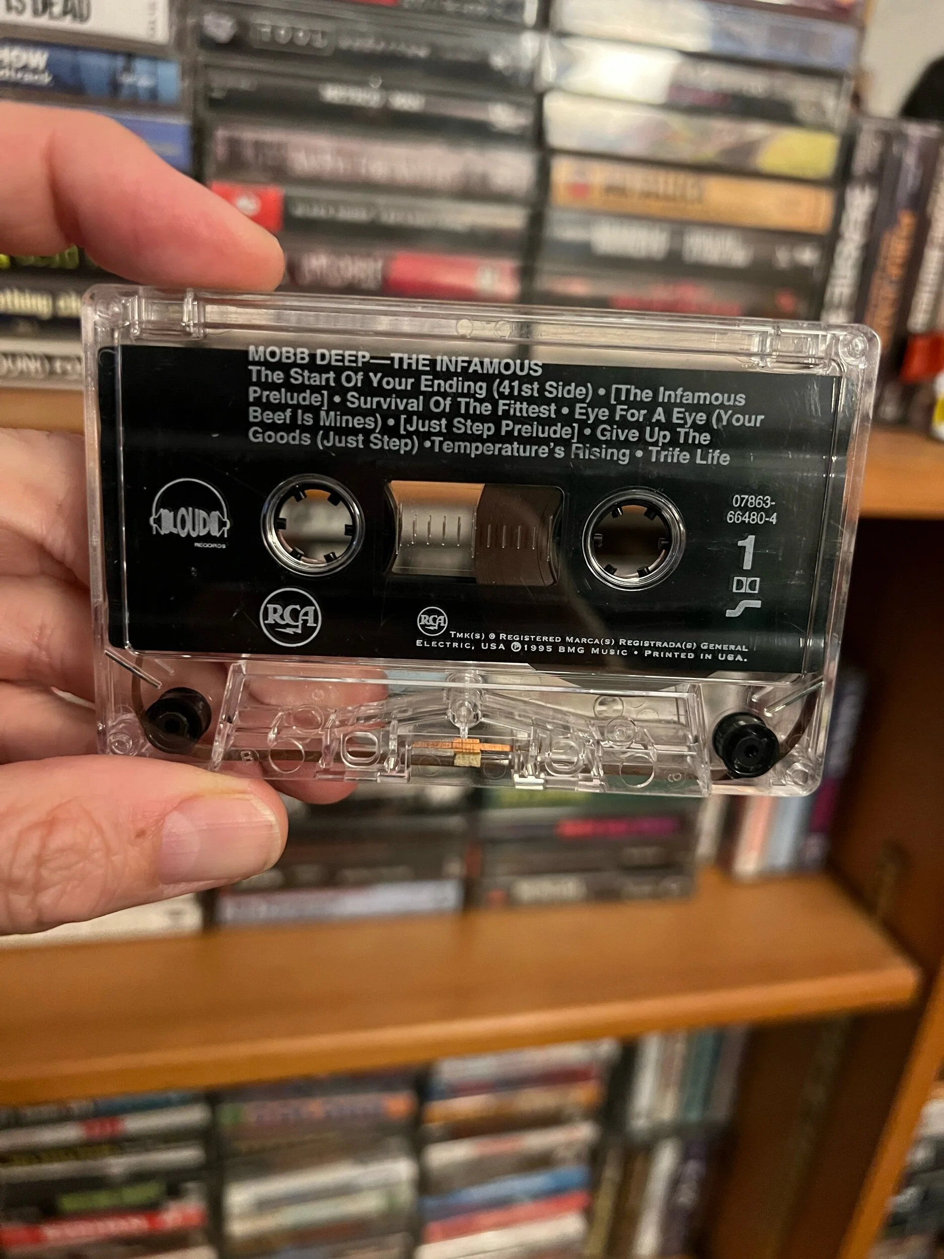 EB72FFFE-91C4-42B6-86F1-D9C217A1990A