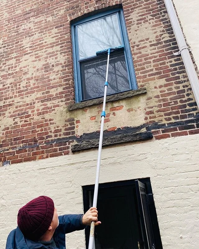 We Do Windows! &nbsp;Phil Rivo of The Hamilton Park Group prepping a home to maximize the sale price. #realestate #historicholes #brownstoneforsale #realestateagent #jerseycitydowntown #historicdowntown #hamiltonparkjc @thebrokeagent @armagnoagency
