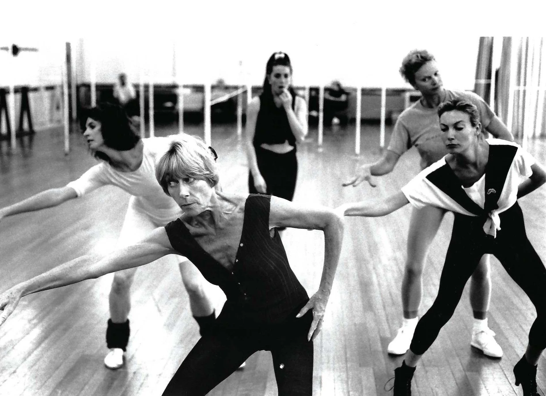 Gillian rehearsing The Look of Love with Juliet Prowse and Ute Lemper - BBC TV 1989