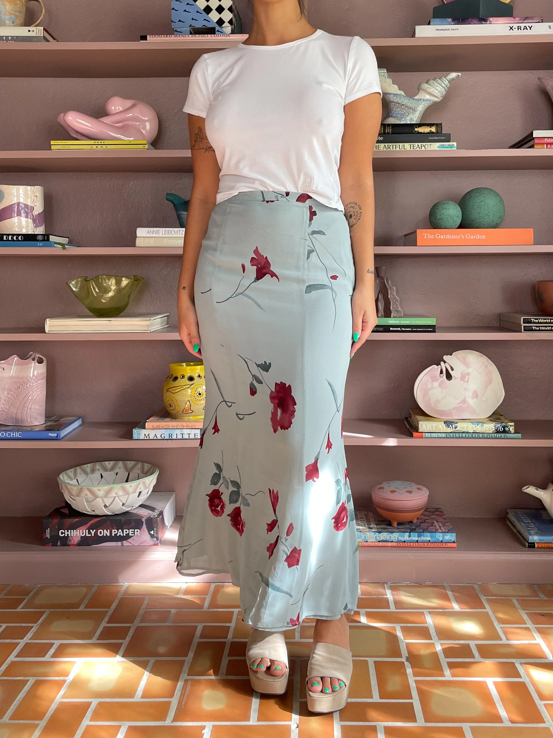 CACHARELキャシャレル 花鳥虫柄 シルク100%スカート | inmarco.ae