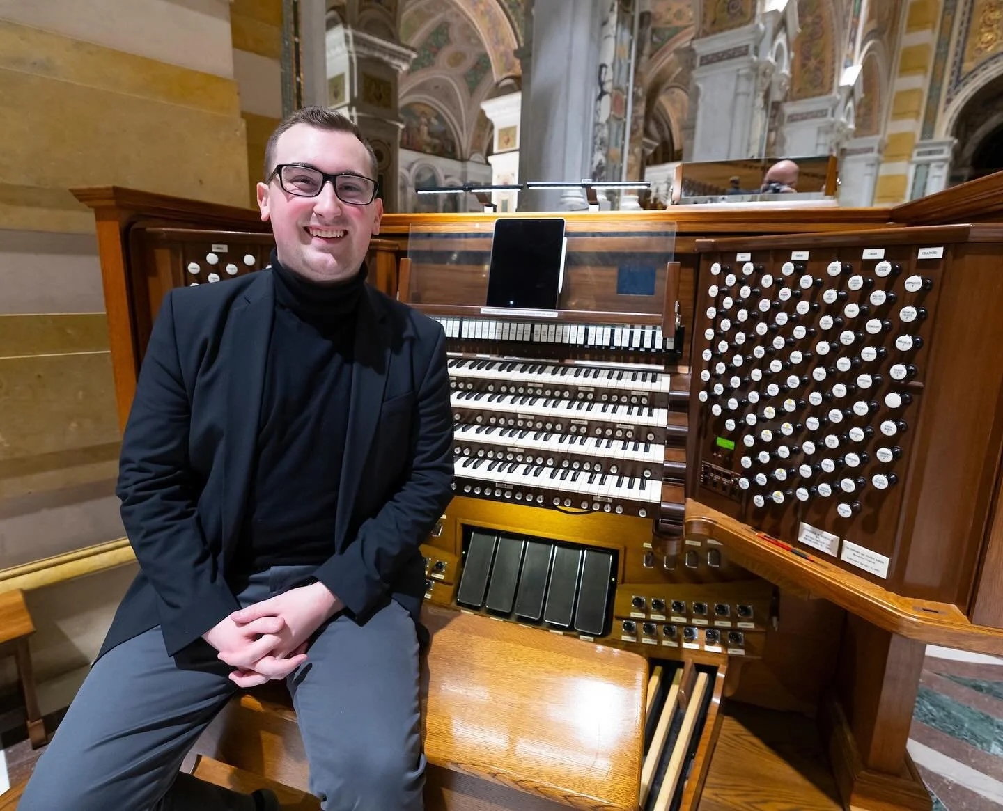 Still reeling from a wonderful concert with the MSU Chorale at the Cathedral Basilica in St. Louis! It was a great way to start 2024! Up next: MMEA, Arkansas All-State Choir, and 🇰🇷!
