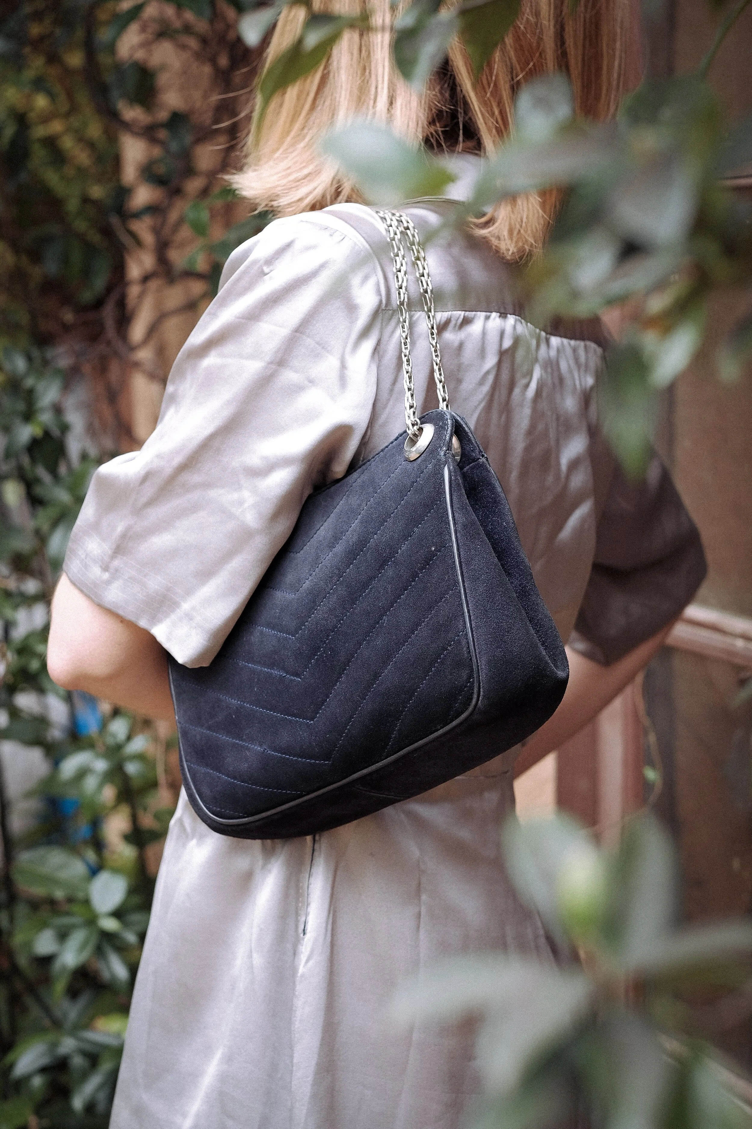 80's blue velvet chain handbag