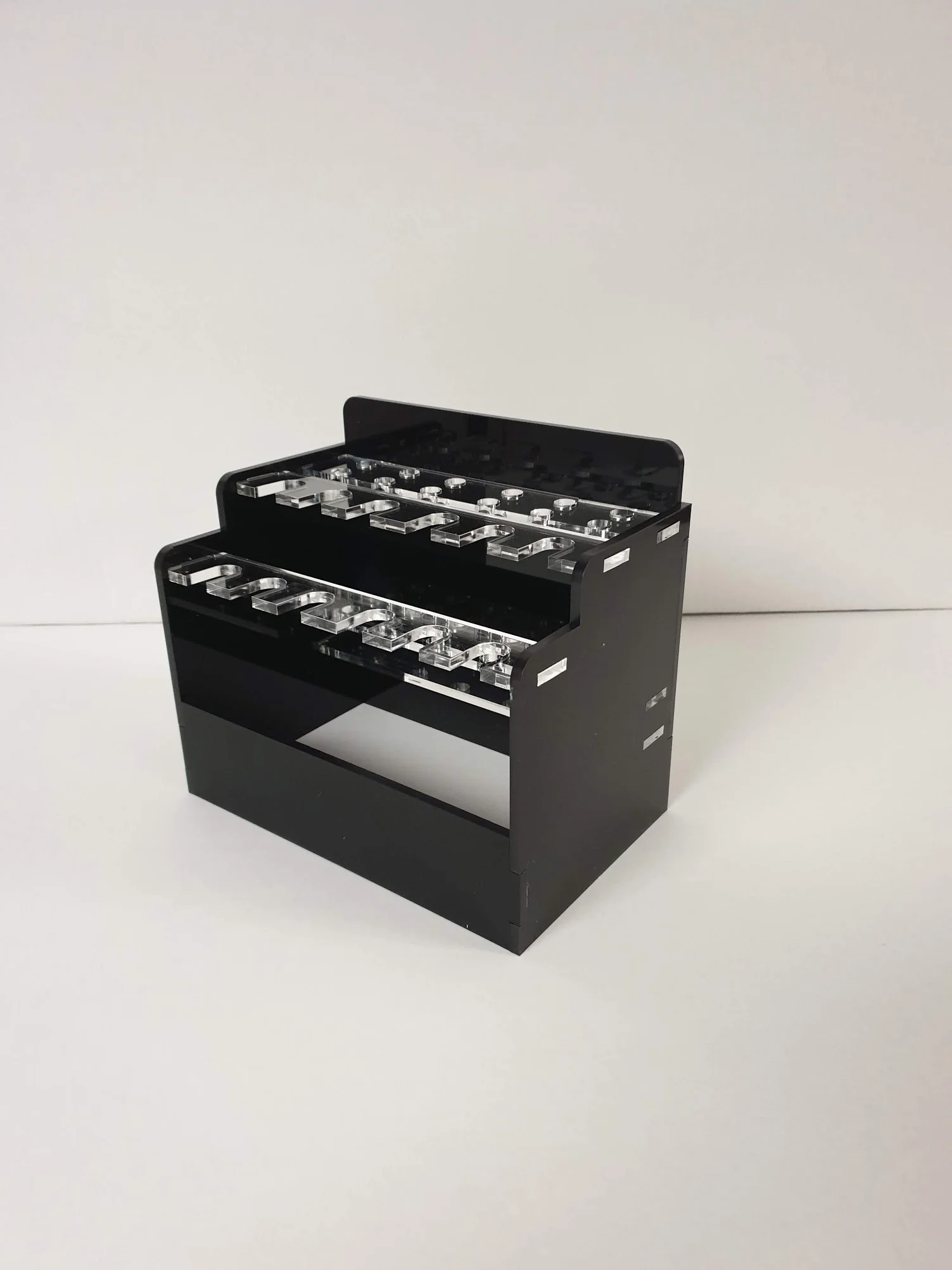 OIL PAINT &amp; BRUSH HOLDER