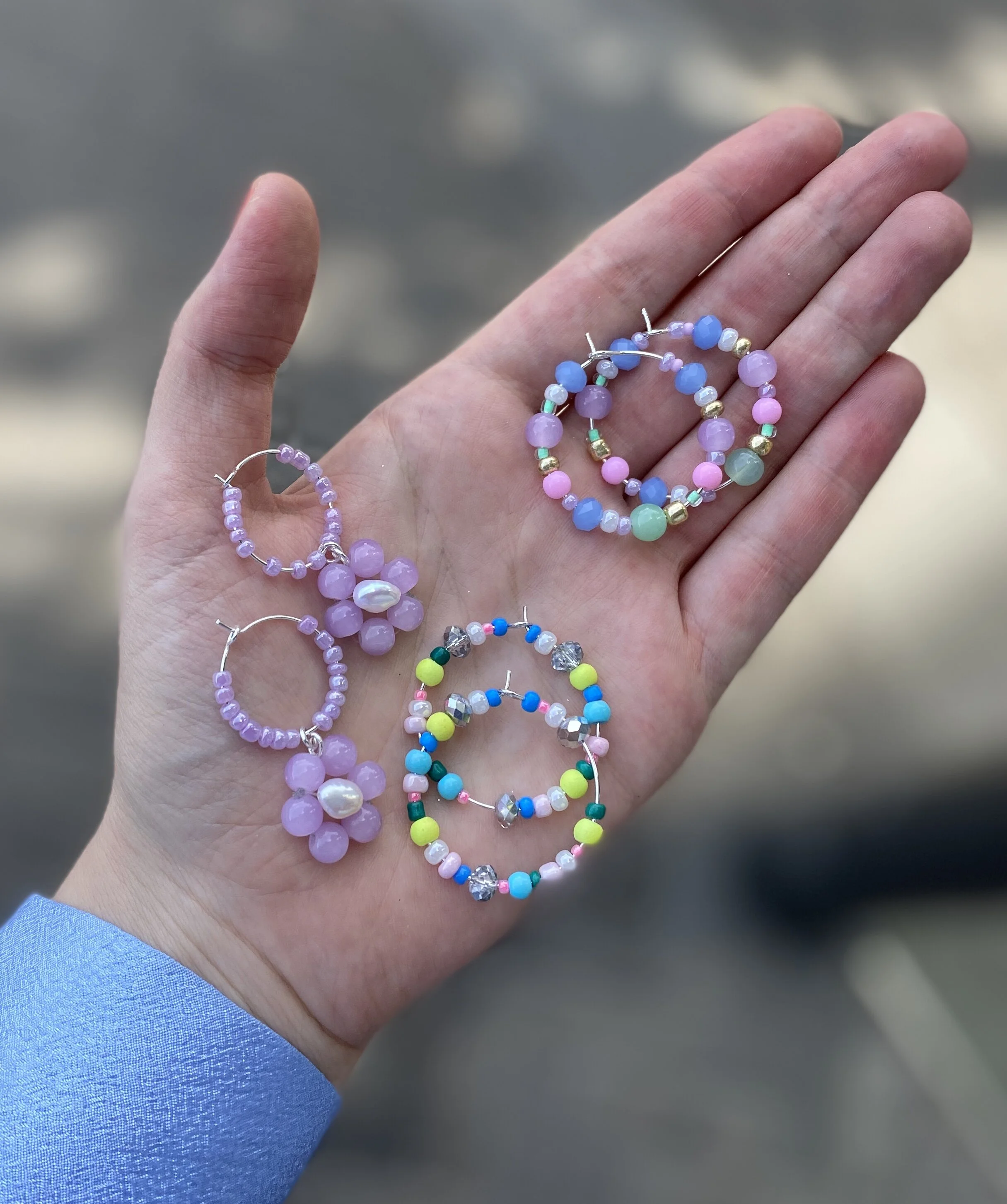 3ADF4C05-359C-444C-8C7E-2535829E71E1