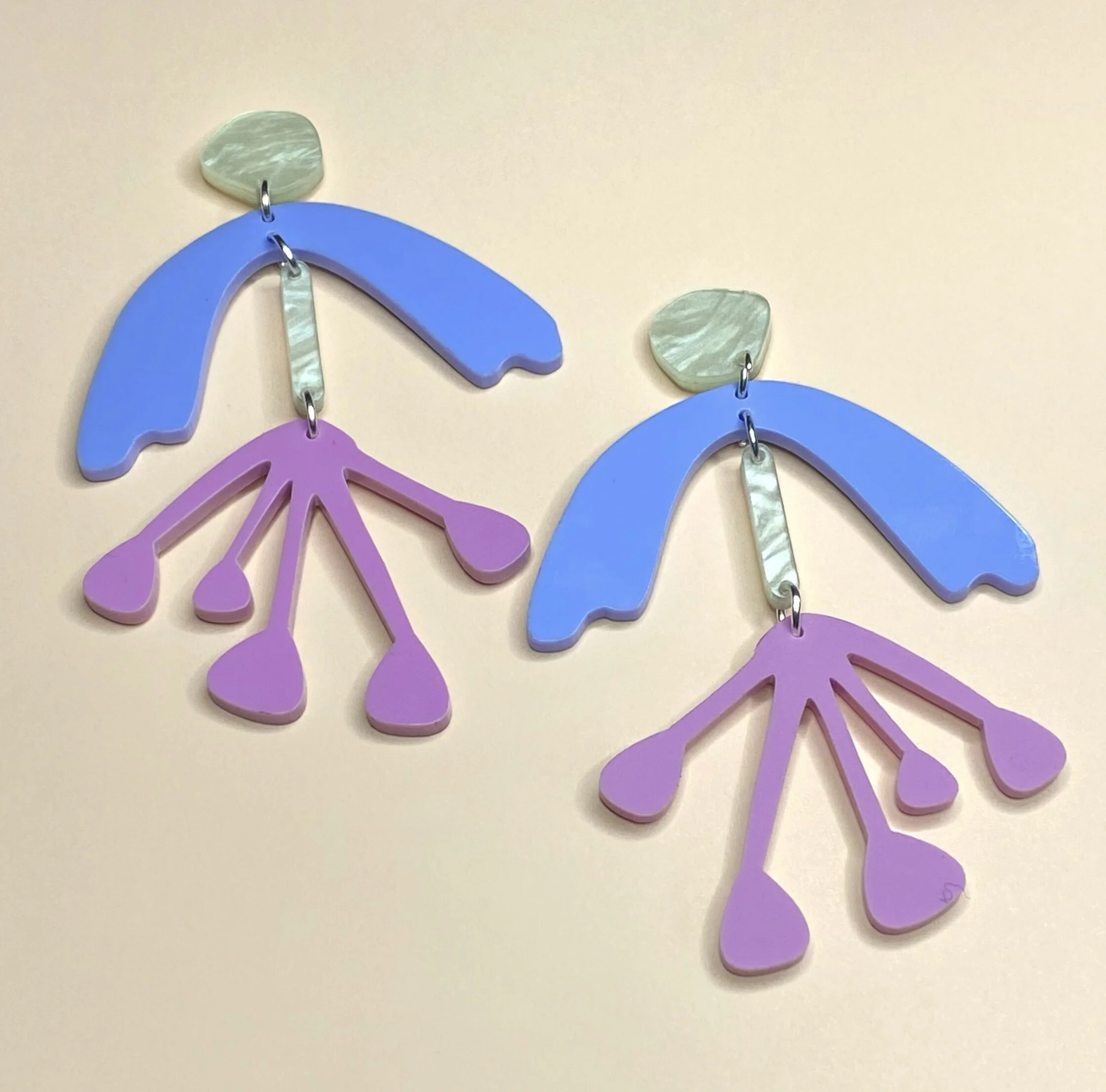 D6CEBD73-945C-4E1B-9AA2-C5C882721885