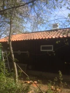Nytt tak på uthus 2
