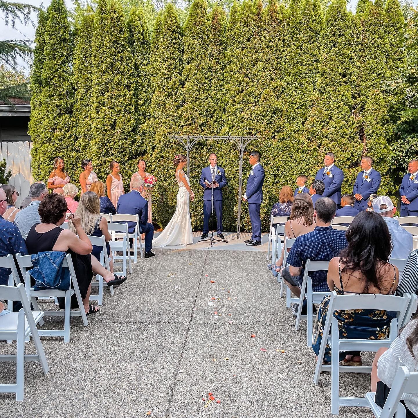 Looking for a space to host an intimate wedding in the summer of 2022? We have some great Saturdays available for this summer in July and August. Contact us for a tour! 

#Wedding #PDXWedding #Weddingplanning #2022wedding #Oregonbride #Outdoorwedding