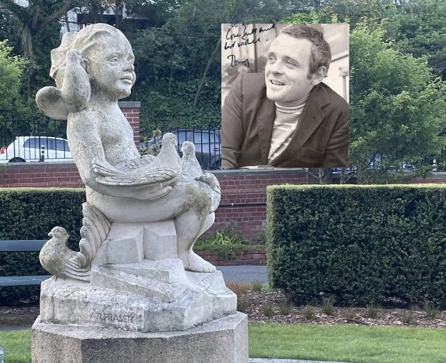 Wellington Botanical gardens statue