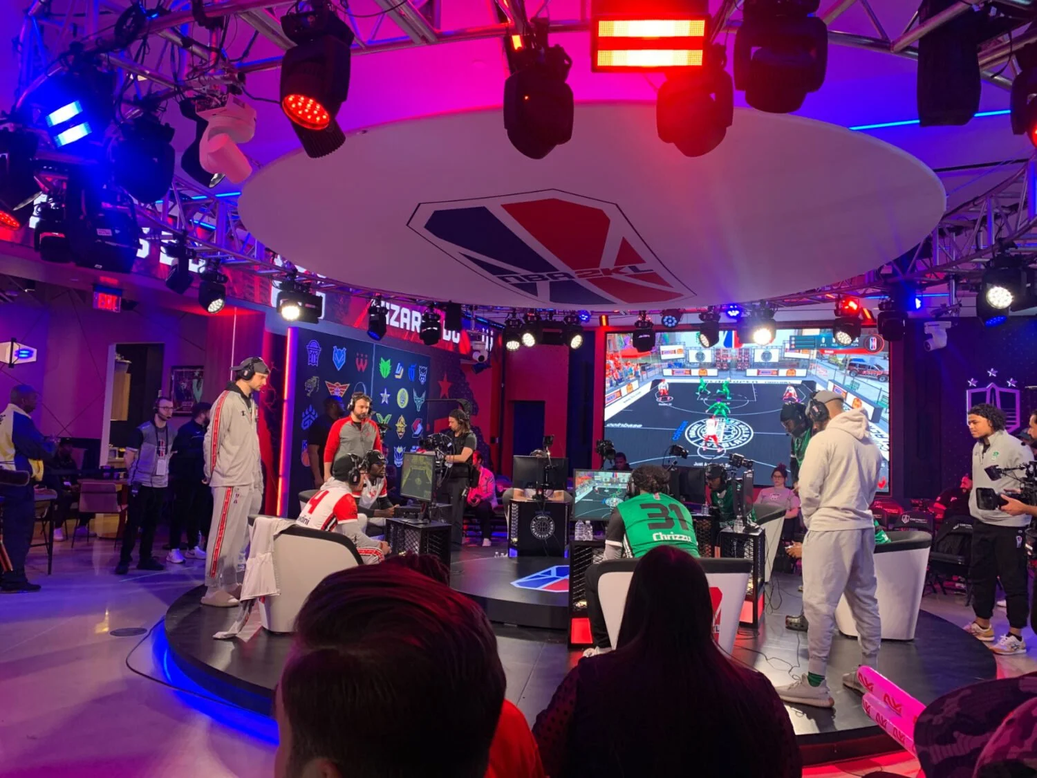 Pioneering Esports: McCann's Audiovisual Integration at District E