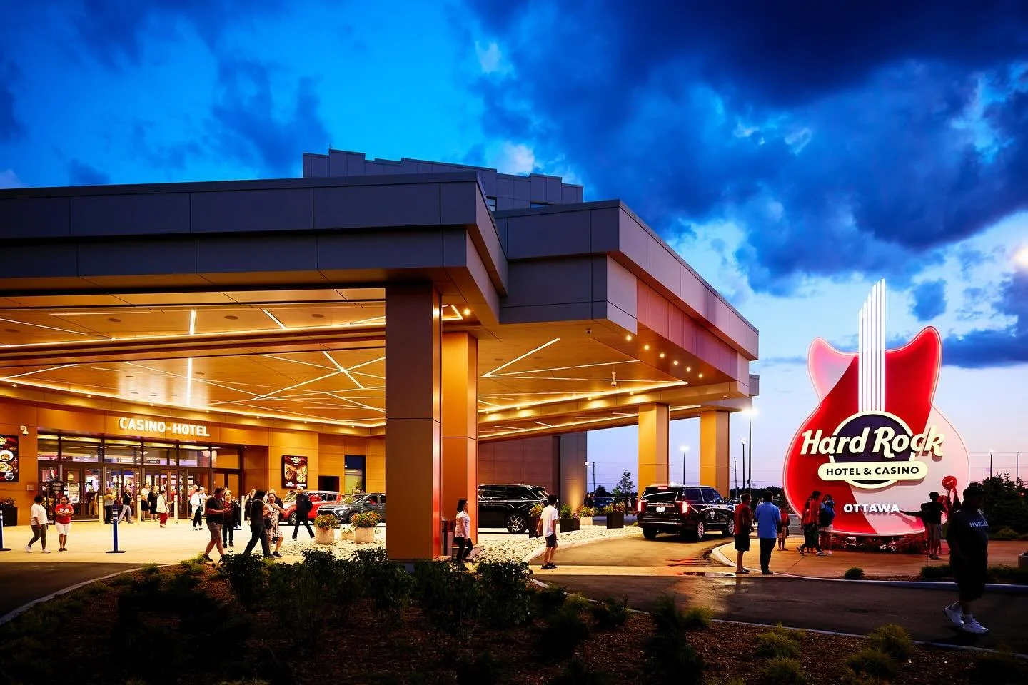 Setting the Tone at Hard Rock Hotel &amp; Casino Ottawa

The new Hard Rock Hotel &amp; Casino brings the energy before you even reach the doors. 1 SOUND&rsquo;s Cannon C6 marine speakers line the exterior, custom-mounted and weather-ready to deliver 
