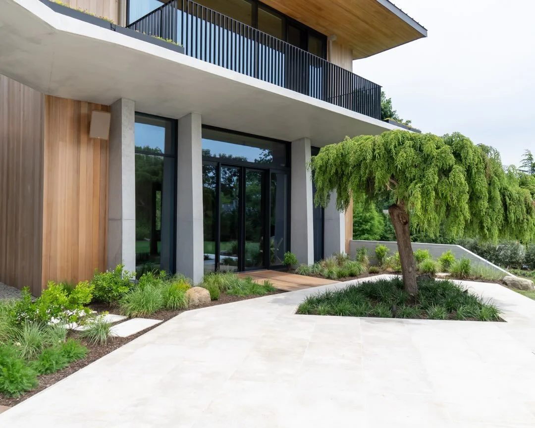 Designed for entertaining, inside and out.

For this private residence on the shore of New Jersey, @backstageav and @lmsoundlight chose 1 SOUND to create a custom indoor/outdoor audio system that delivers consistent coverage from lounge areas to the 
