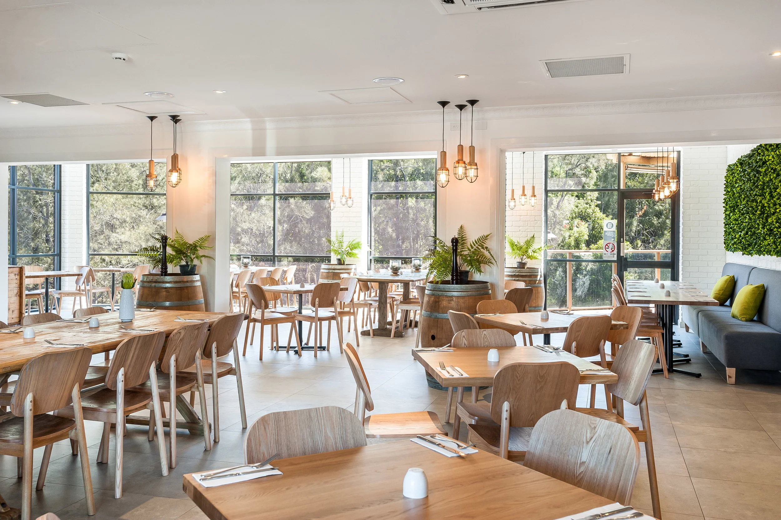 bistro.jpg