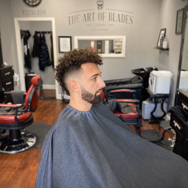 The weekend is just around the corner! Come check us out. 💈✂️