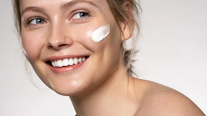 Let's Talk SPF: Your Ultimate Makeup Must-Have!