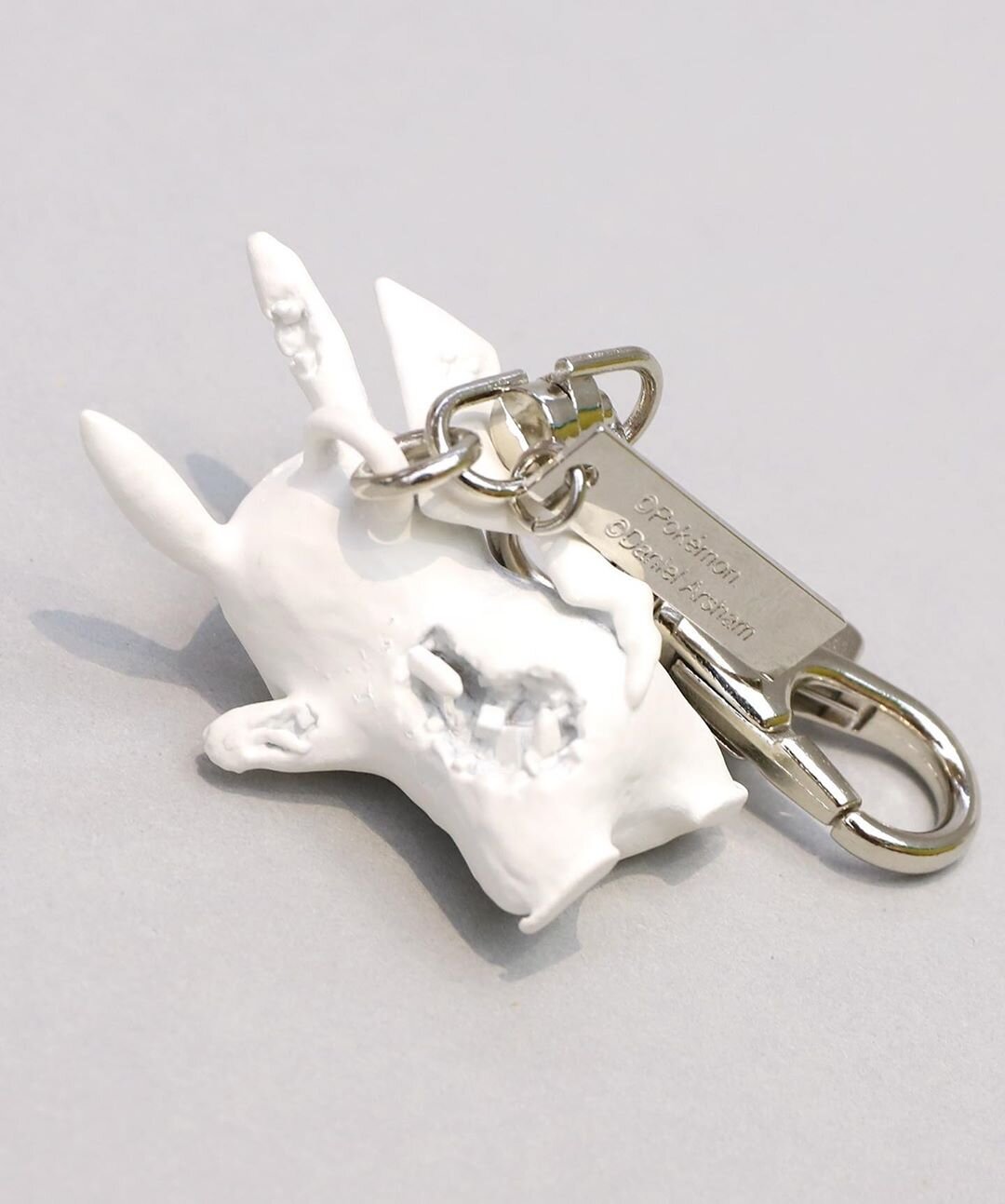 Daniel Arsham × Pokémon KEY CHAIN 2個セット