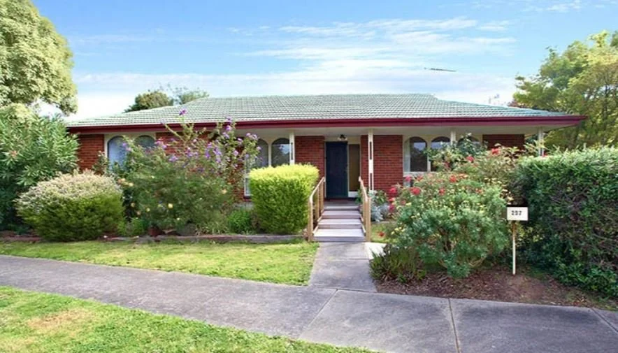 297 Brandon Park Drive, Wheelers Hill
