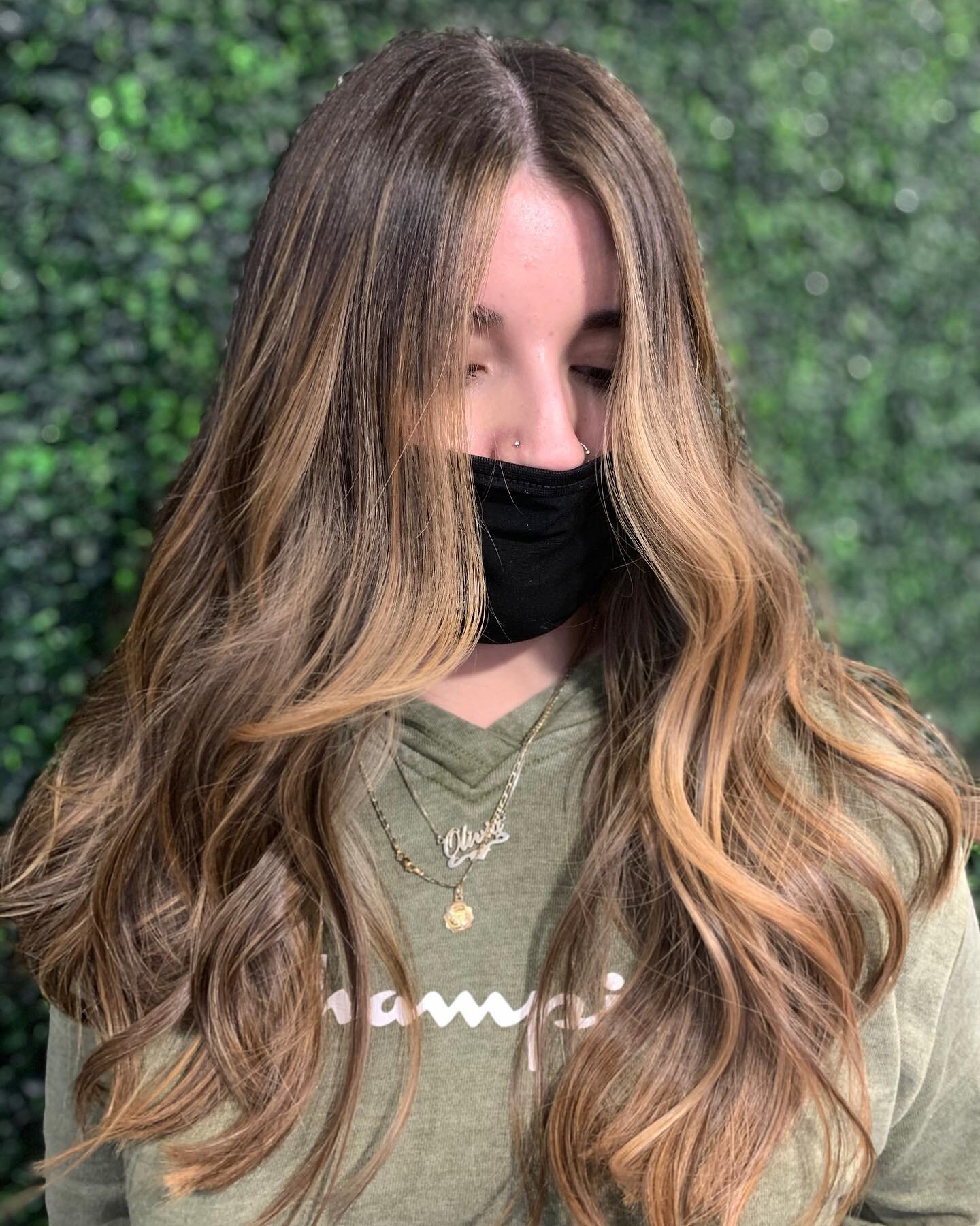 Sun kissed balayage by @abensonhair! #merakisalonstudio #merakisalon #merakiroscoe #roscoehair #roscoehairstylist