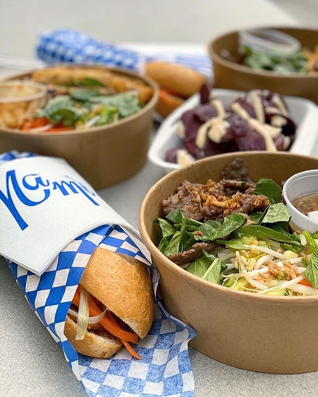 ☀️s out, 🥖s out. 📸: @sharonfoodwithyou 
#igersvancouver&nbsp;#eatfamous&nbsp;#infatuation#zagat&nbsp;#dishedvan&nbsp;#f52grams#buzzfeedfood&nbsp;#eeeeeats#huffposttaste&nbsp;#foodstagram&nbsp;#getinmybelly#vancouverfoodie&nbsp;#buzzfeast&nbsp;#thri