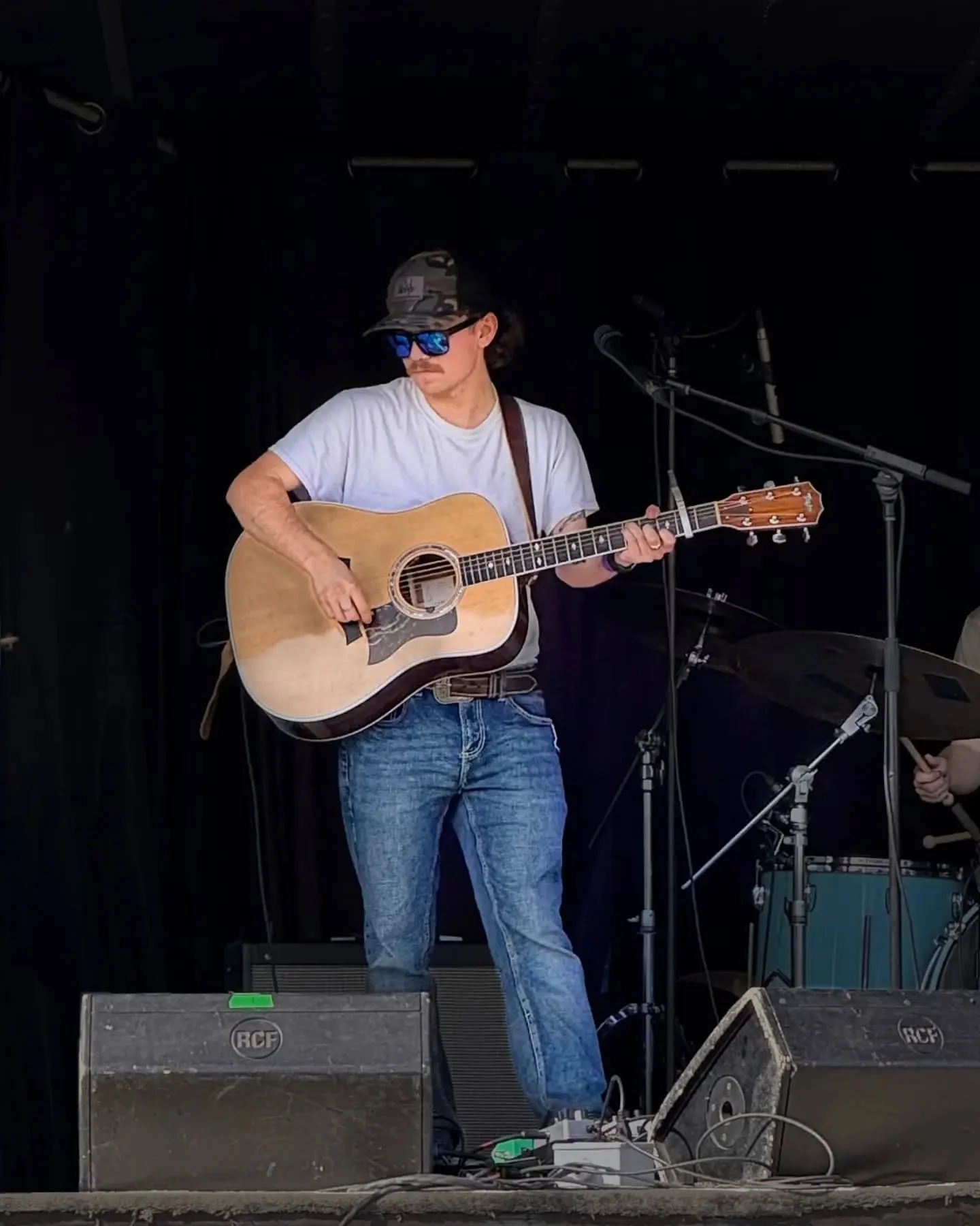 Harvest Moon! What a blast. This year was my first Harvest Moon but certainly not my last. 

I'm playing a few shows next week that I'm really looking forward to. A great way to cap off the summer.