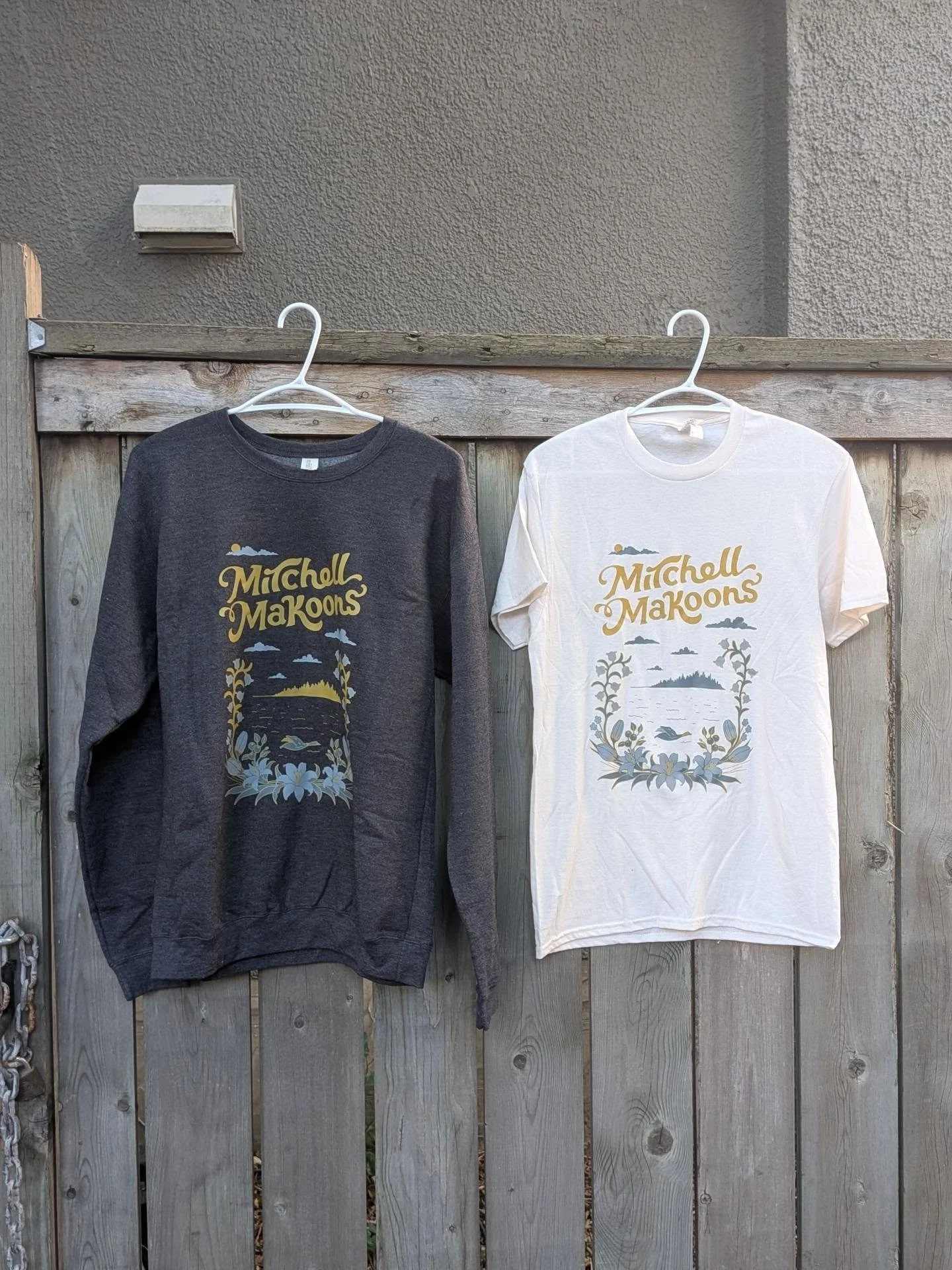 Merch Drop! I got some new sweatshirts and t-shirts. Designed by my buddy and roommate @jonathanphilpott 

I'm putting in a pre-order in a week. If you'd like to order one in your size, send me a DM! 

Sweatshirts are $70 
T-Shirts are $40 

Unisex S