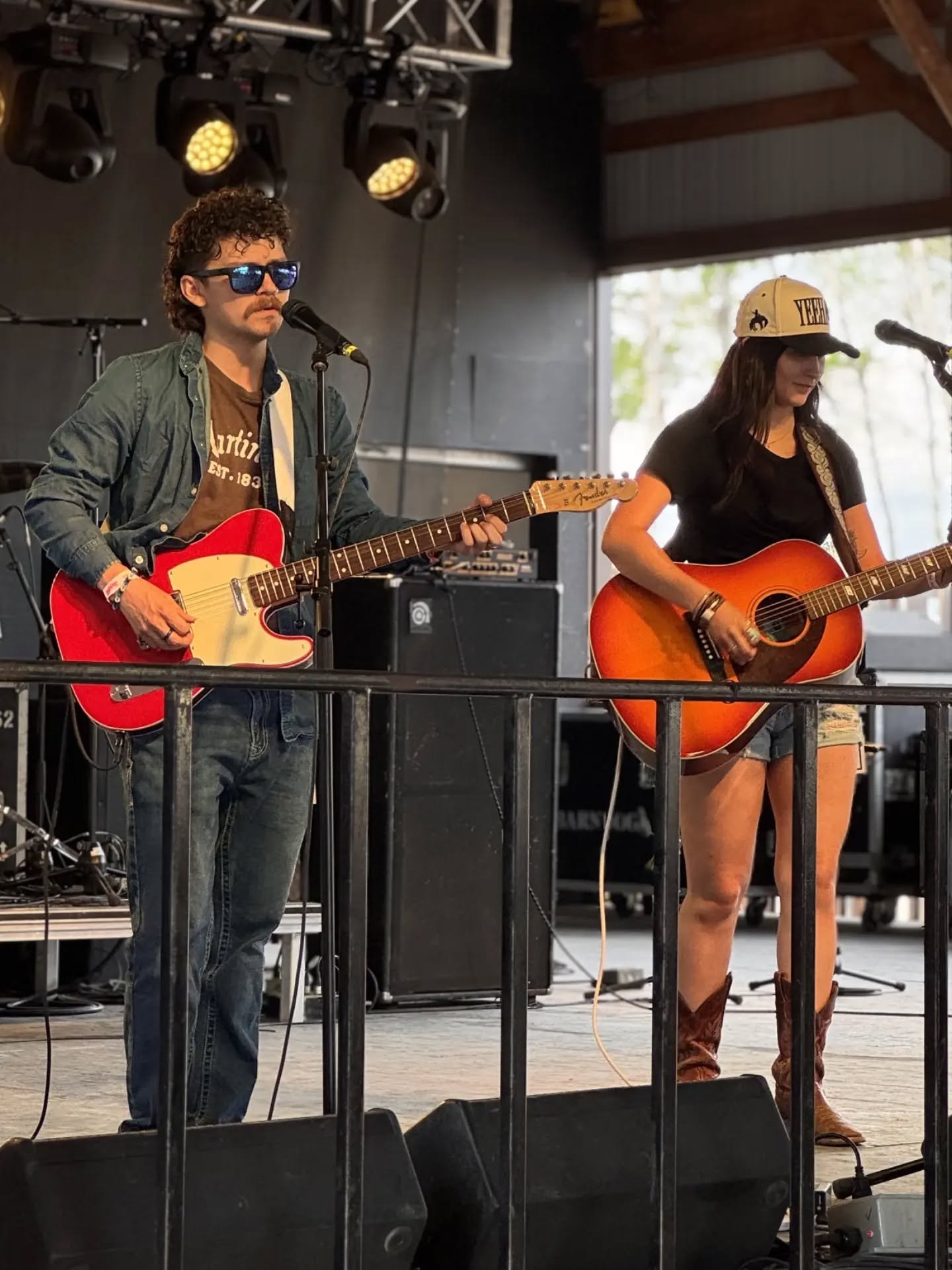 What a great Cfest weekend! First time sharing a festival stage with @desireeorvis and a band. Safe to say we're looking to do it again real soon! 

We had @trevorcrookmusic on the twigs and Ryan Felstead on the thick string guitar. 

📸 @rachelheywo