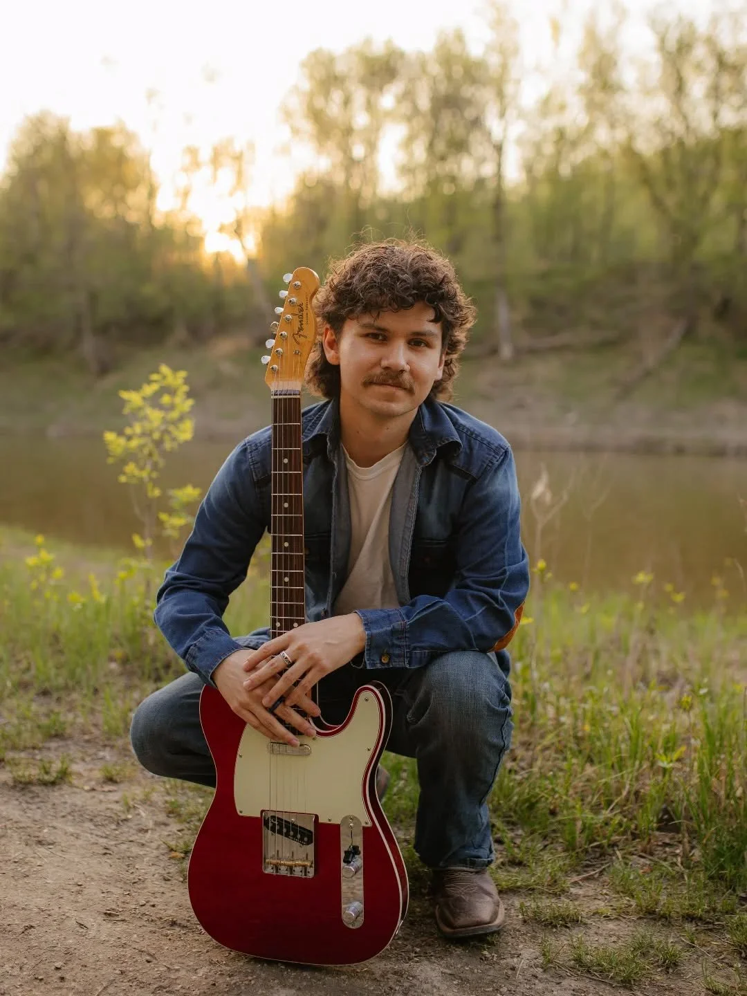New pfp. New tunes incoming. New music is going to start rolling out July 3. 

Taken by camera wizard @visionsbymich