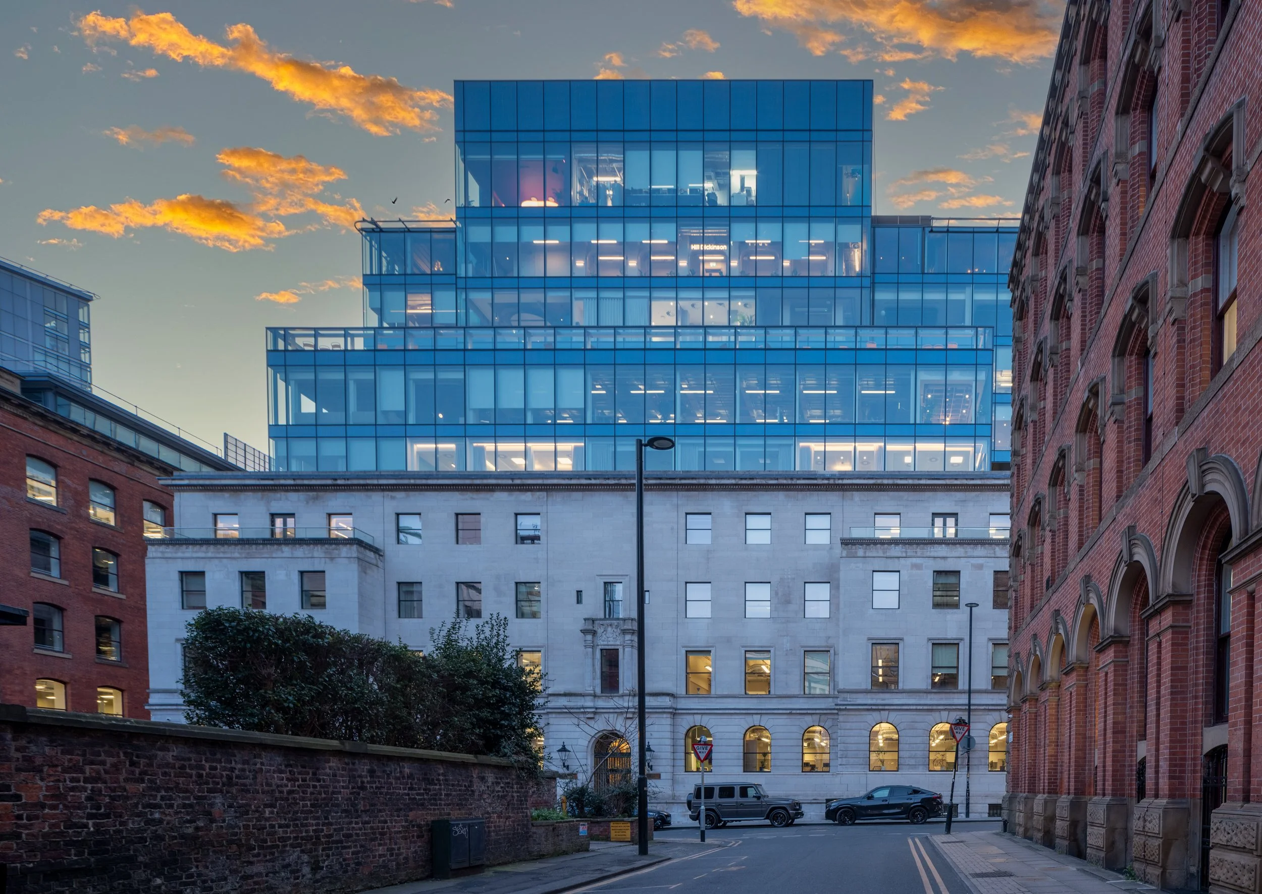 Hodder & Partners-St Michael's Manchester