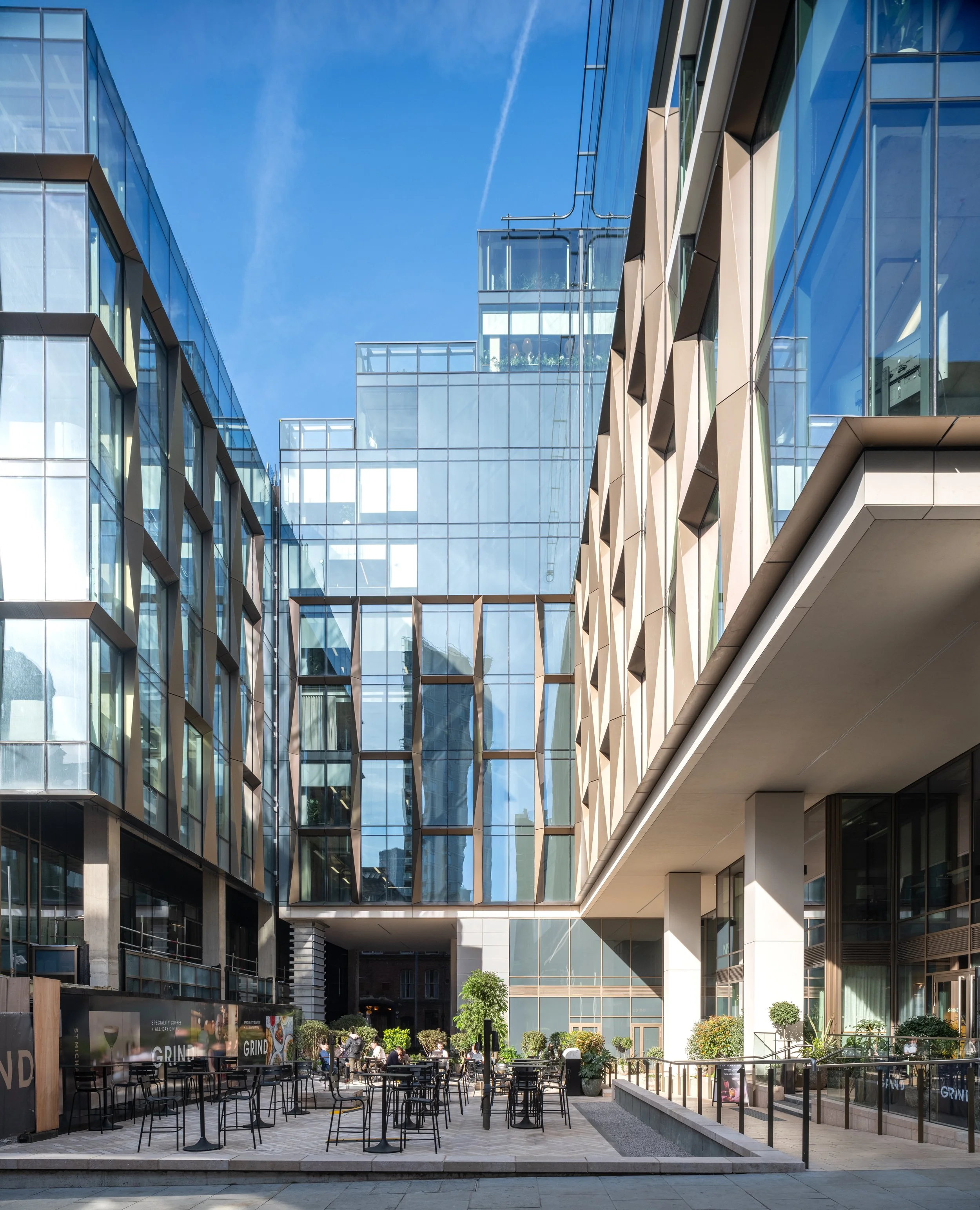 Hodder & Partners-St Michael's Manchester