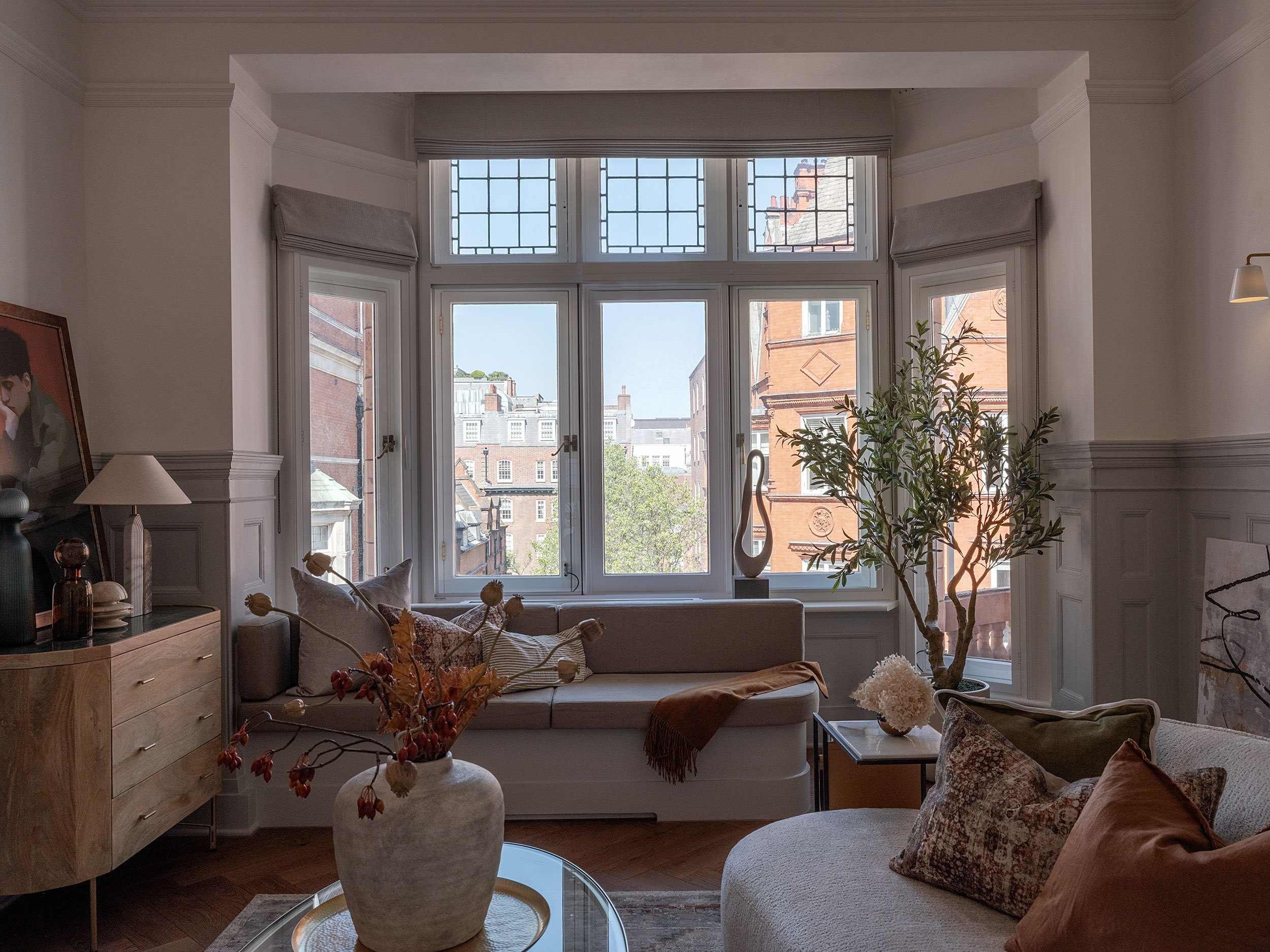 Mayfair Apartment : Designsplus Architects