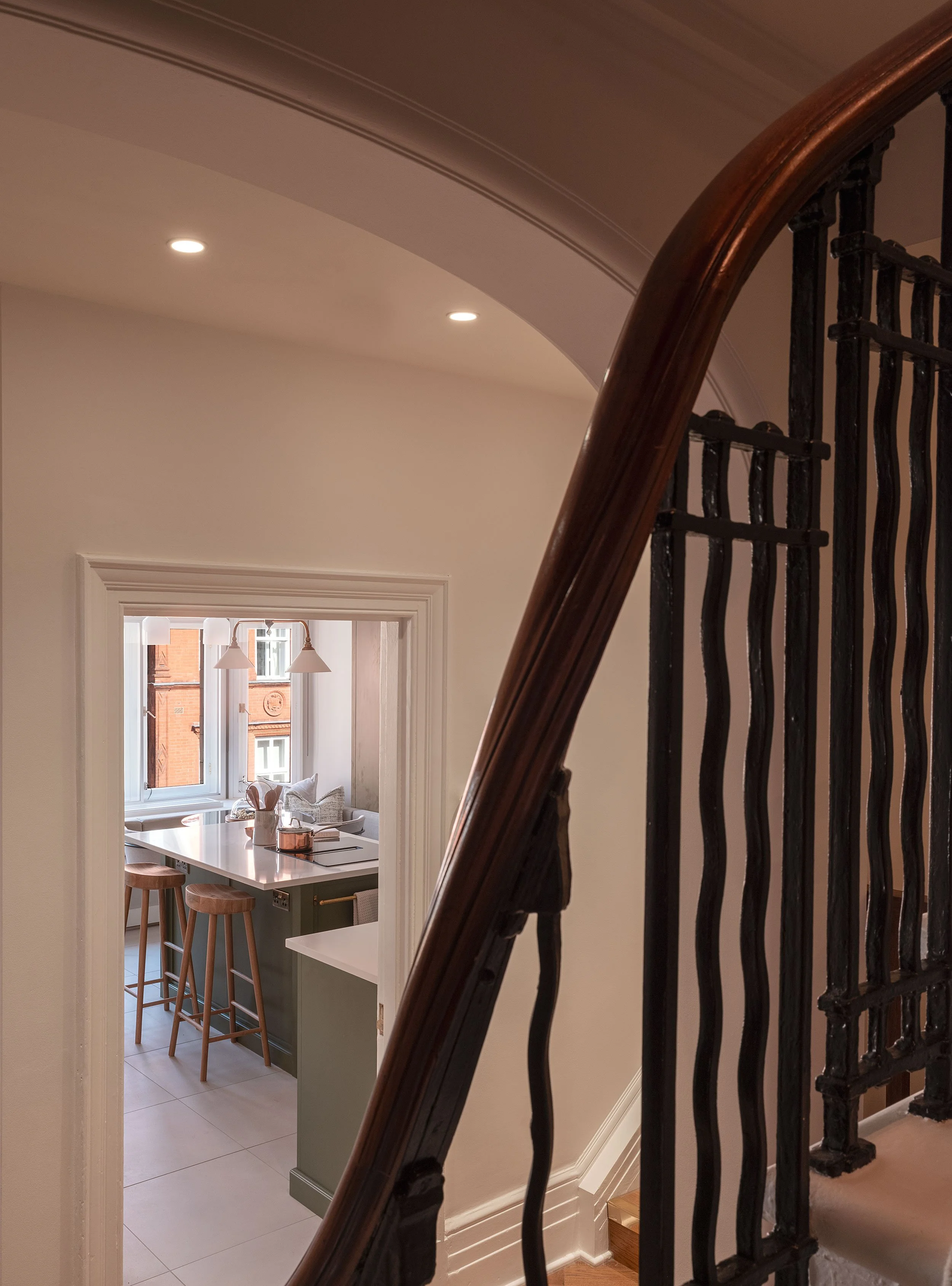 Mayfair Apartment : Designsplus Architects