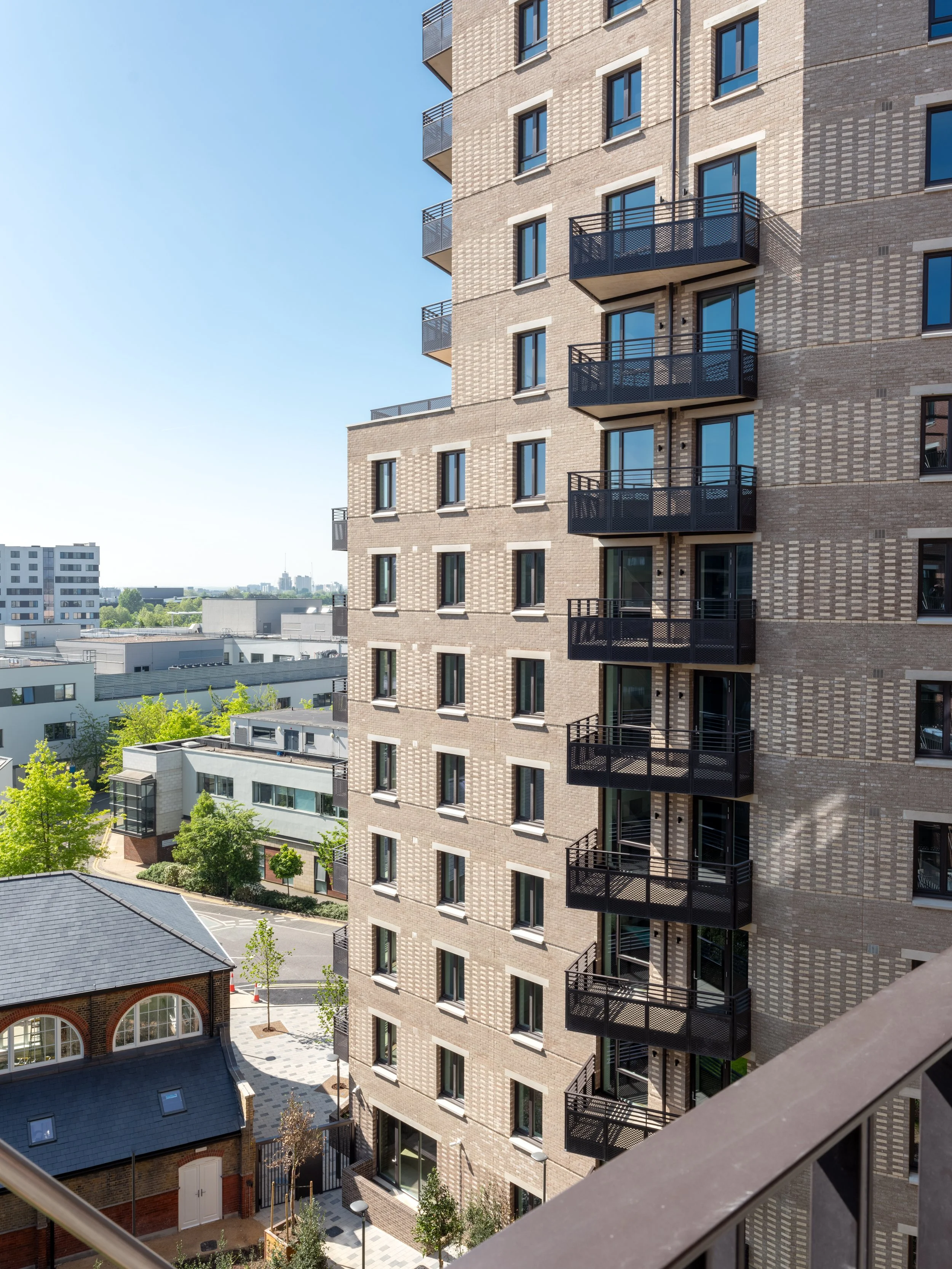 Central Way Middlesex : Haworth Tompkins for SNG Housing