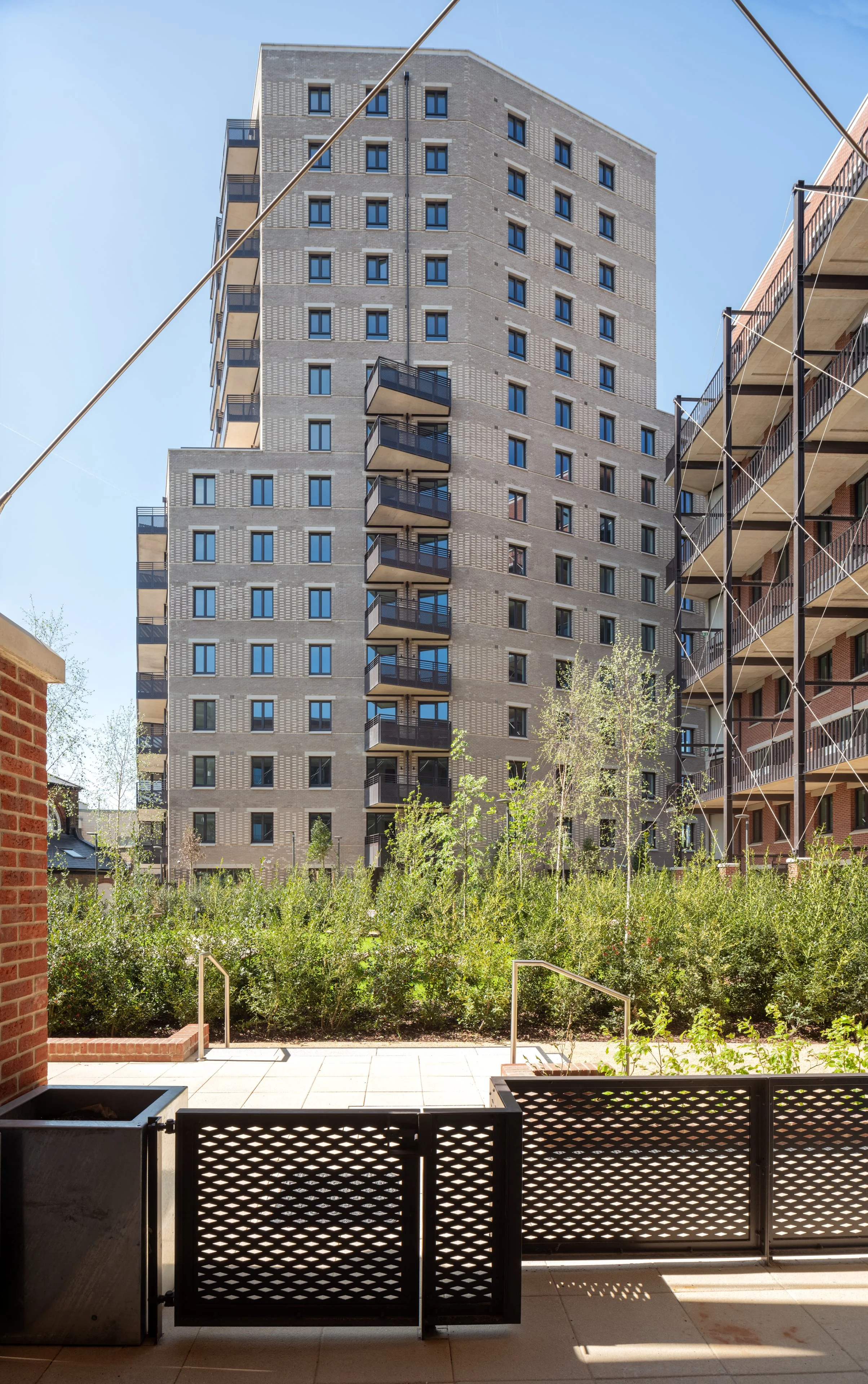 Central Way Middlesex : Haworth Tompkins for SNG Housing