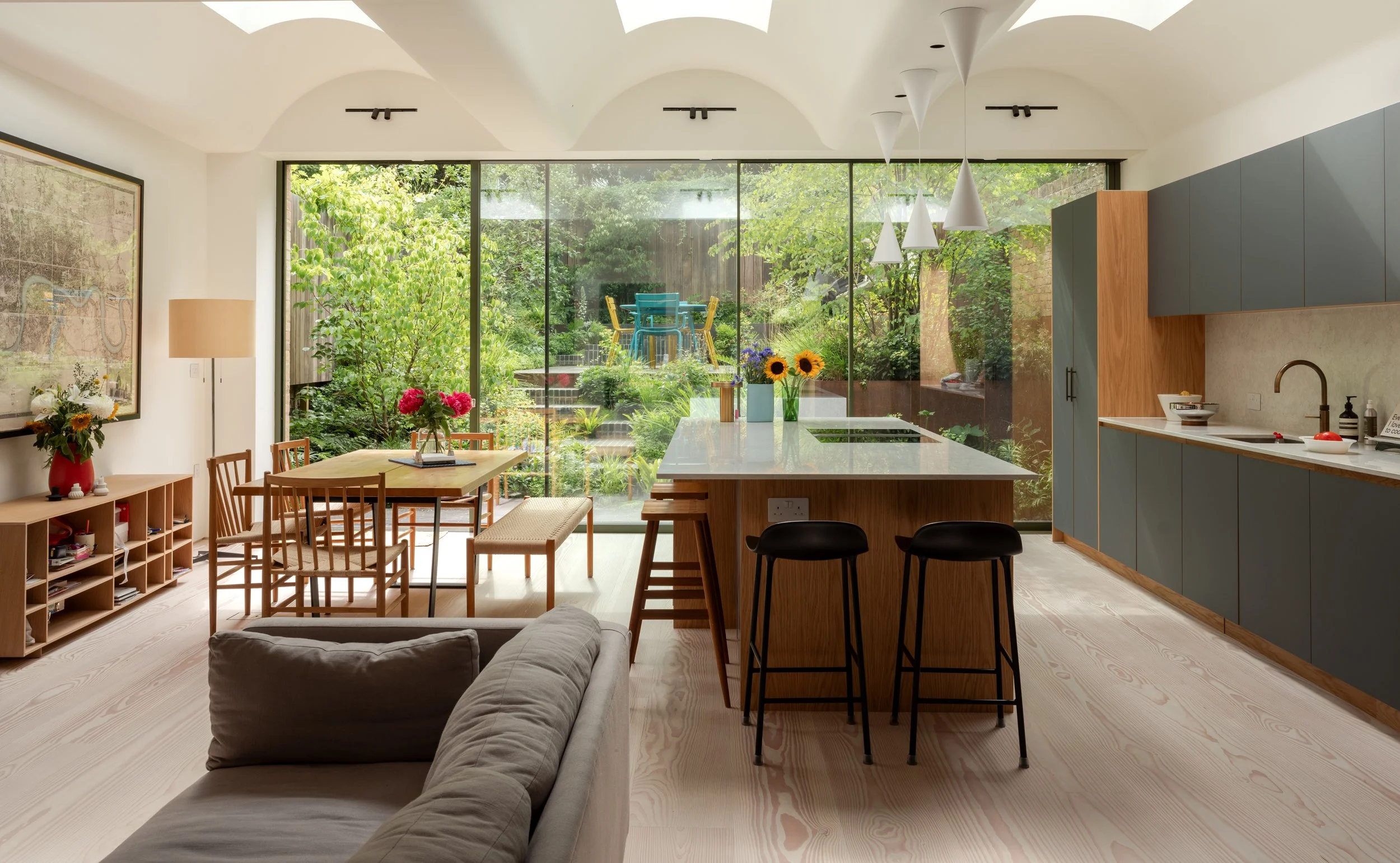 Private House North London : Thames & Newcastle Contractor - Rare Architects
