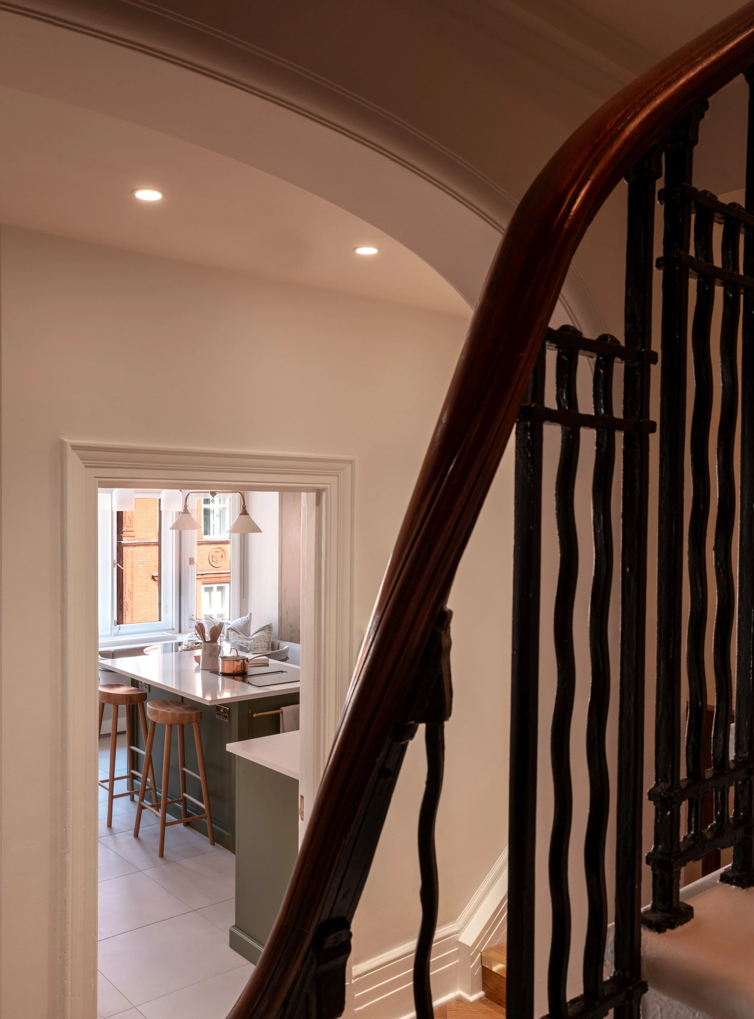 Mayfair Apartment : Designsplus Architects