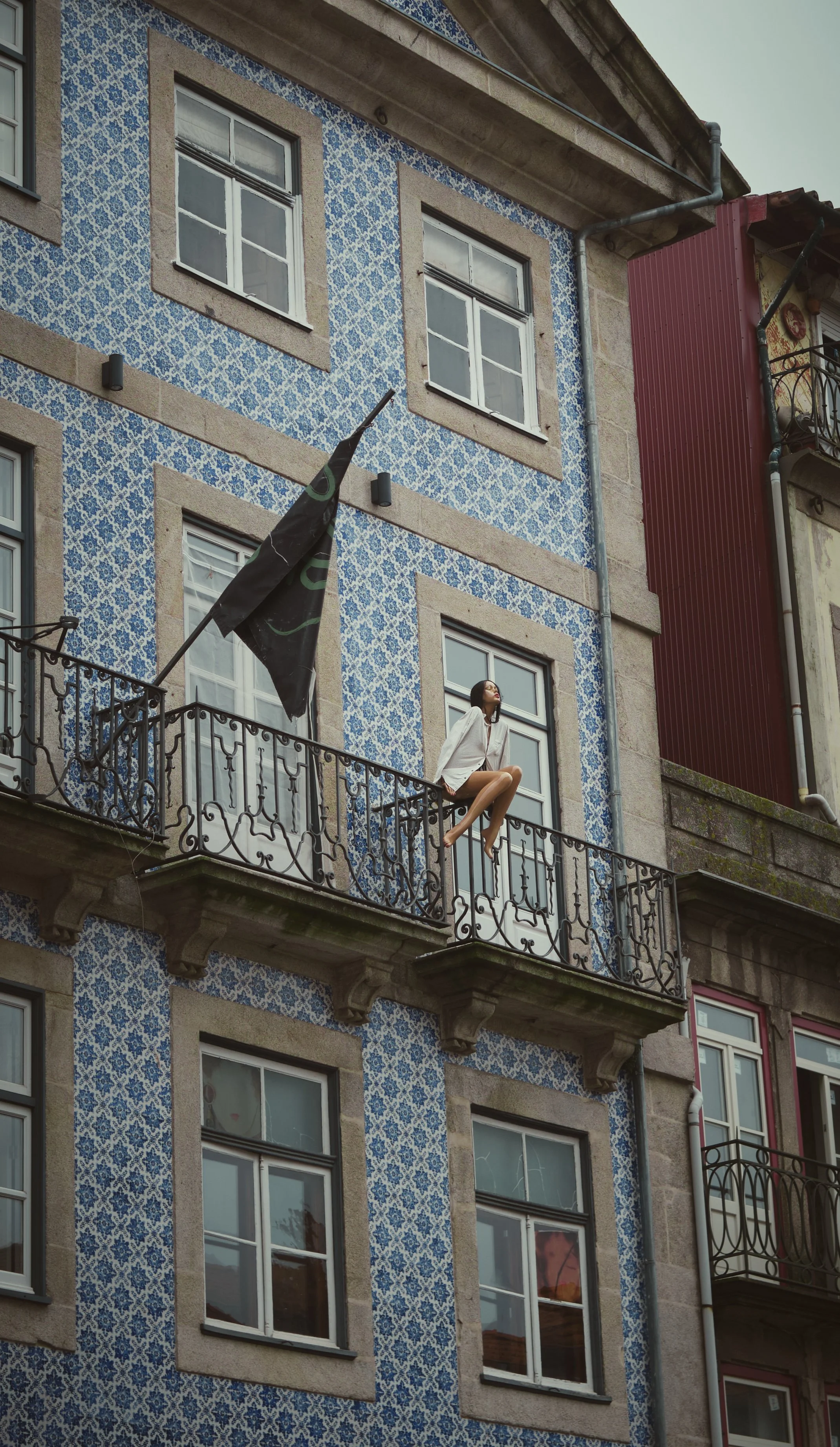 . Porto, 2016. . .
