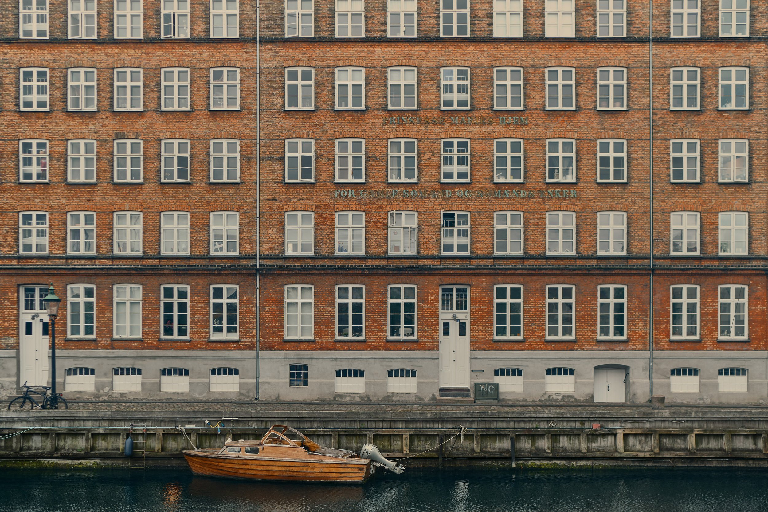  .  Copenhague, Dinamarca .    .    .  