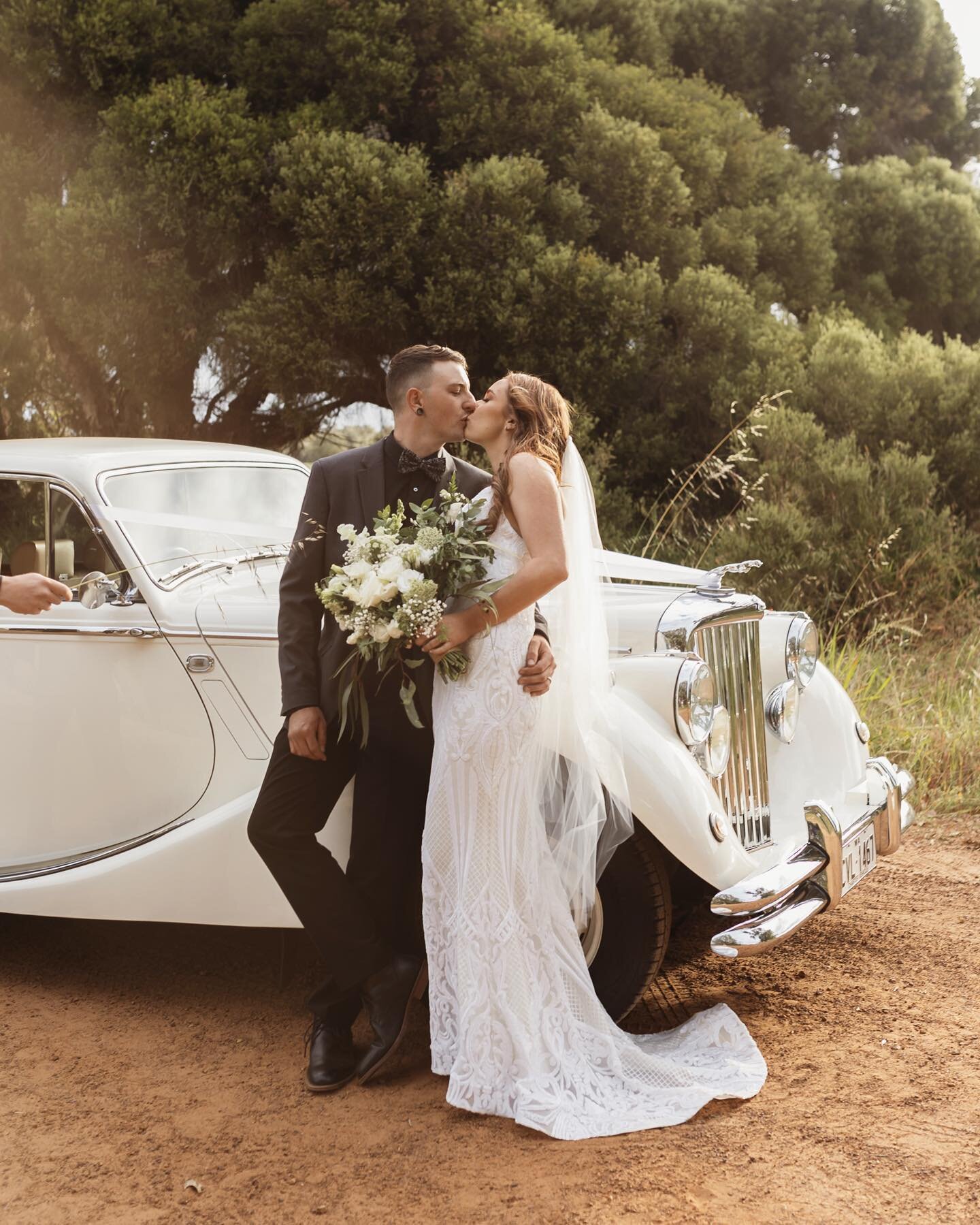 It was such a joy photographing these two lovebirds &amp; equally a joy editing all of their happy snaps. I love LOVE 💕
.
.
.
#perthweddings #perthweddingphotographer #perthelopement #australianphotographers #southwestwa #capel #busseltonwedding #ca