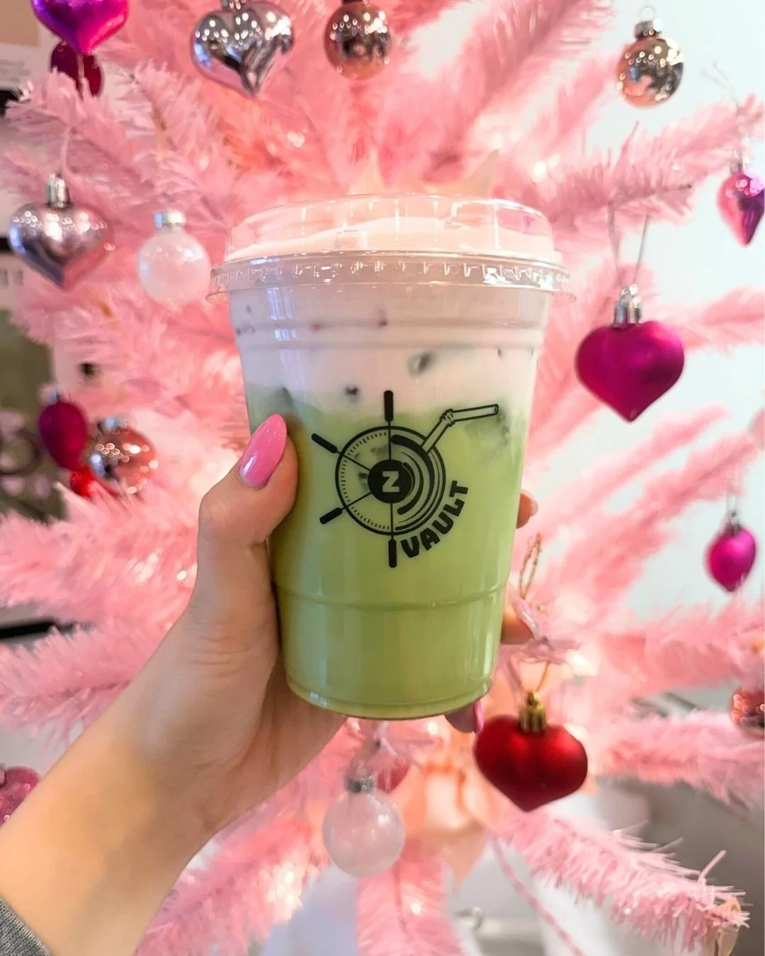Love is in the air, and in this drink. Here for a limited time, The Love Bug! Served as a matcha or latte. With rose and white chocolate flavors, it will be hard not to fall in love with it 💕🐞

📍 Find us on Main Street in Bel Air, MD
🚗 Our drive-