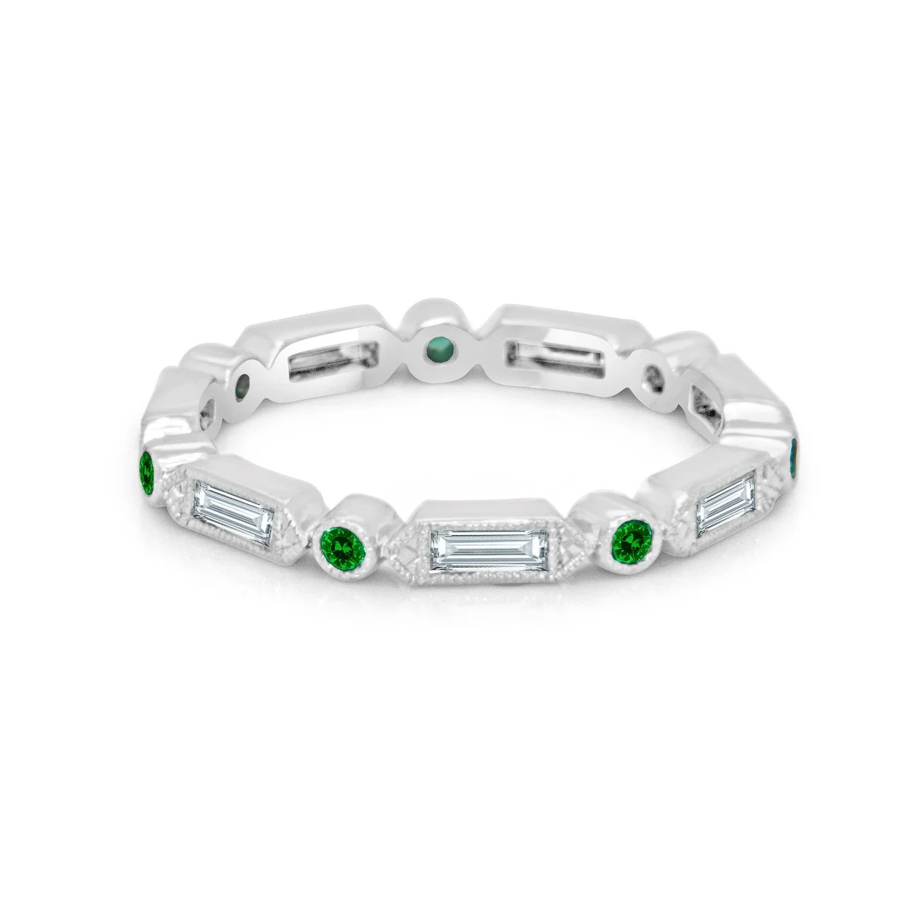 emerald-baguette-diamond-vintage-band-DMUEDWAH__63225.jpg