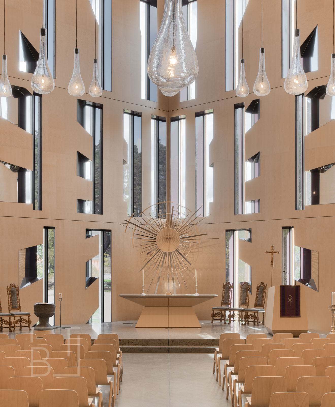 vaaler-church_-192-2.jpg