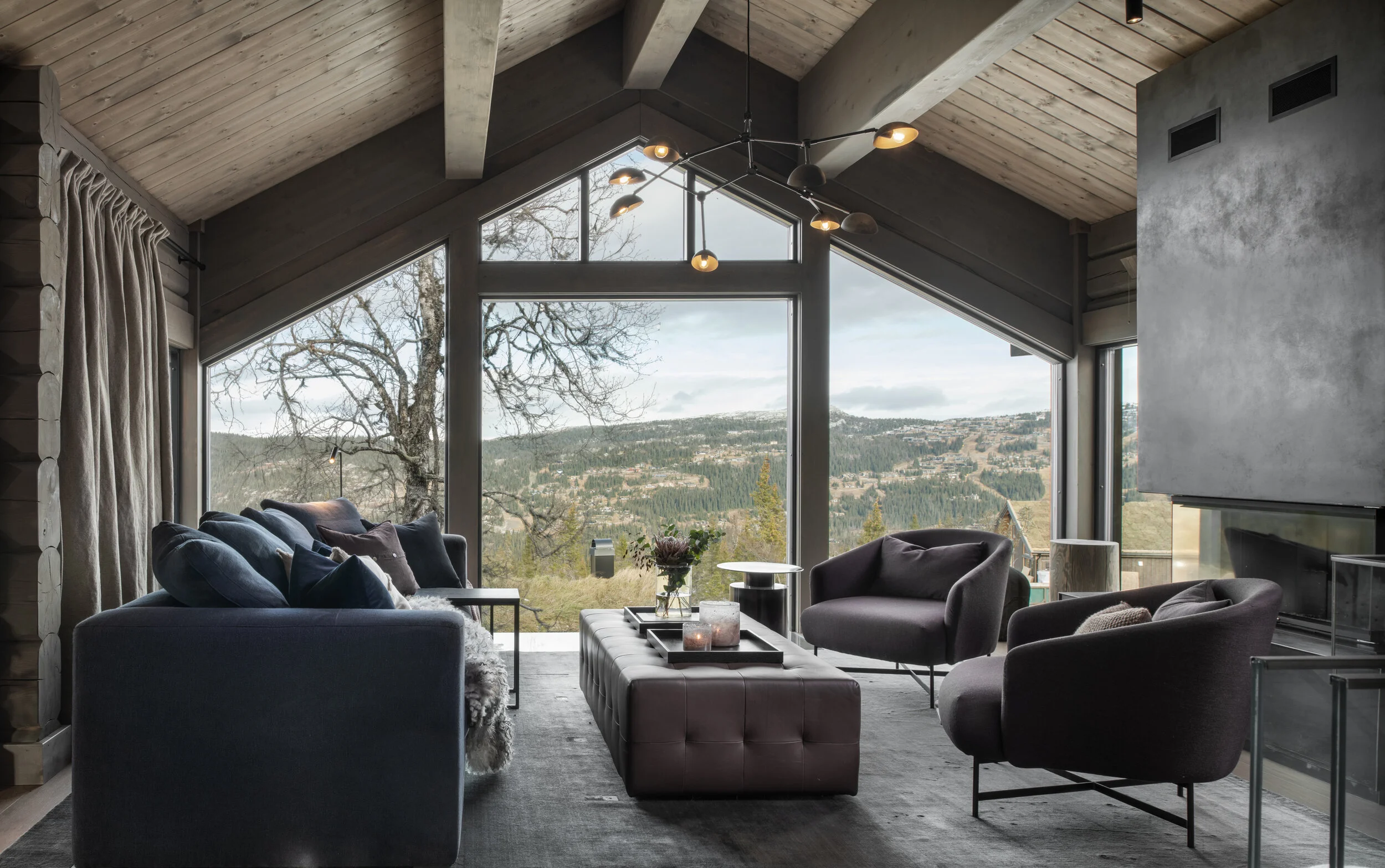 LHM 5, Kvitfjell by LHM gruppen