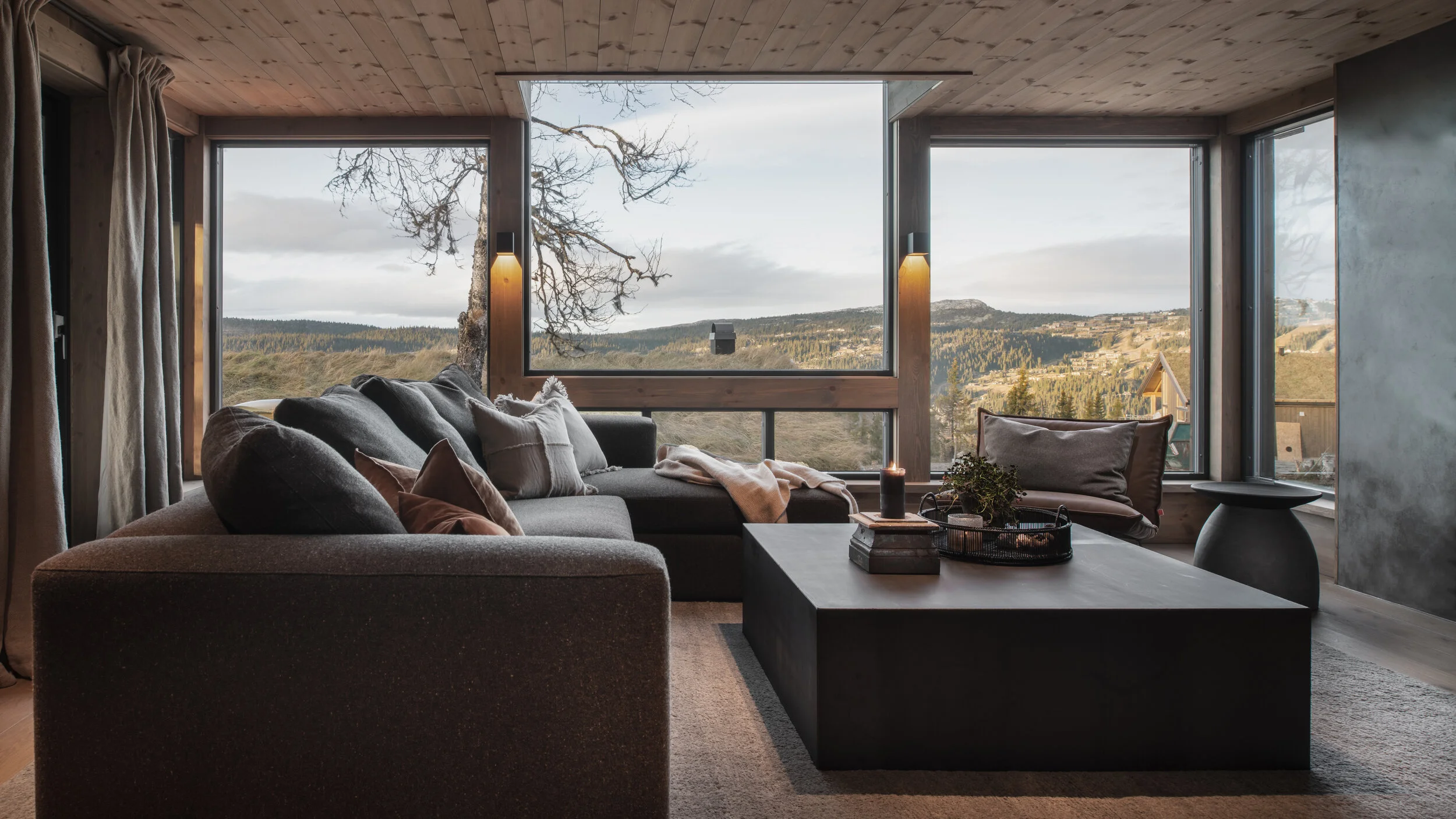LHM 5, Kvitfjell by LHM gruppen