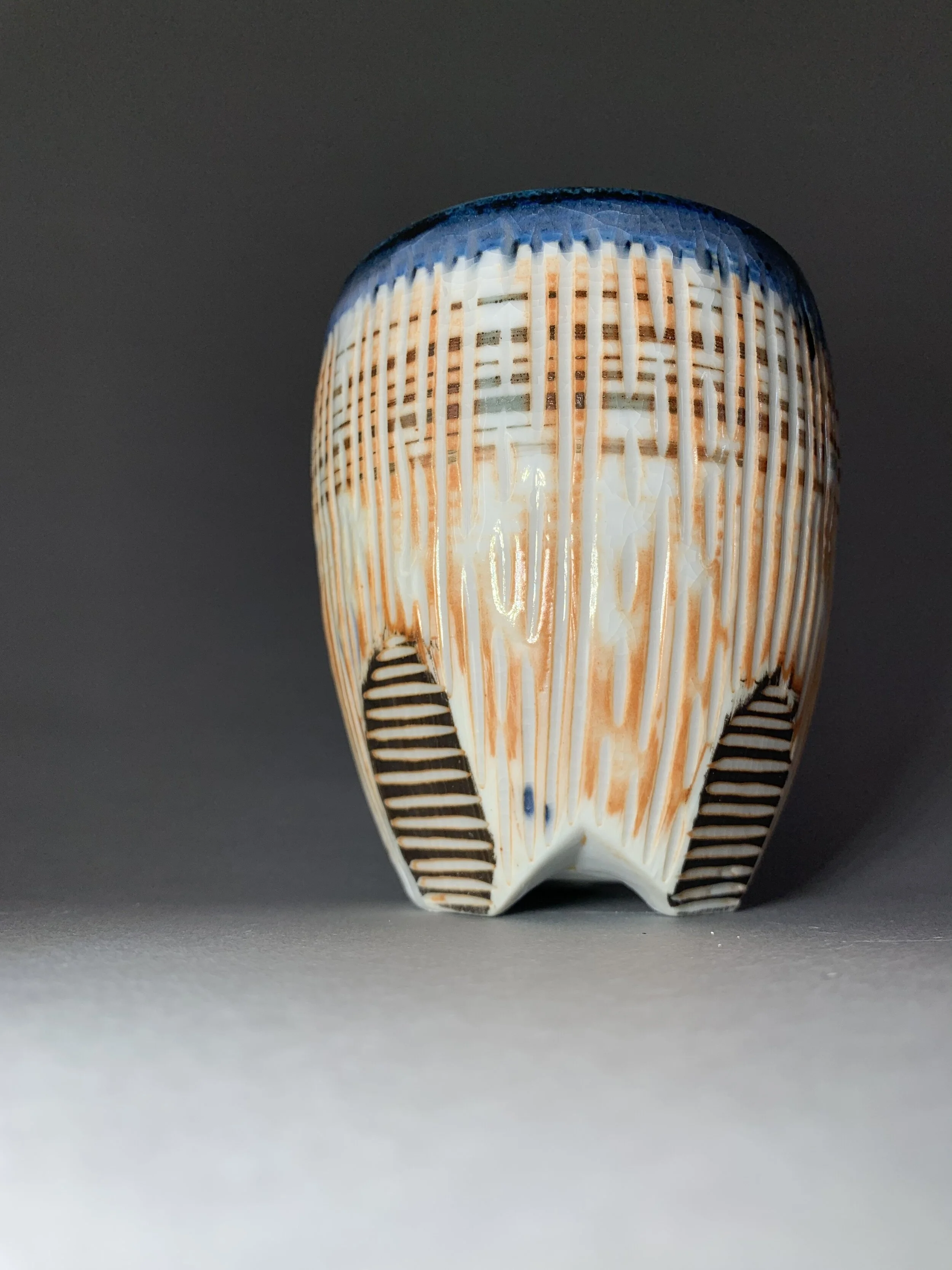 4DED2BA3-FF4E-461C-939C-E6329B1908AE