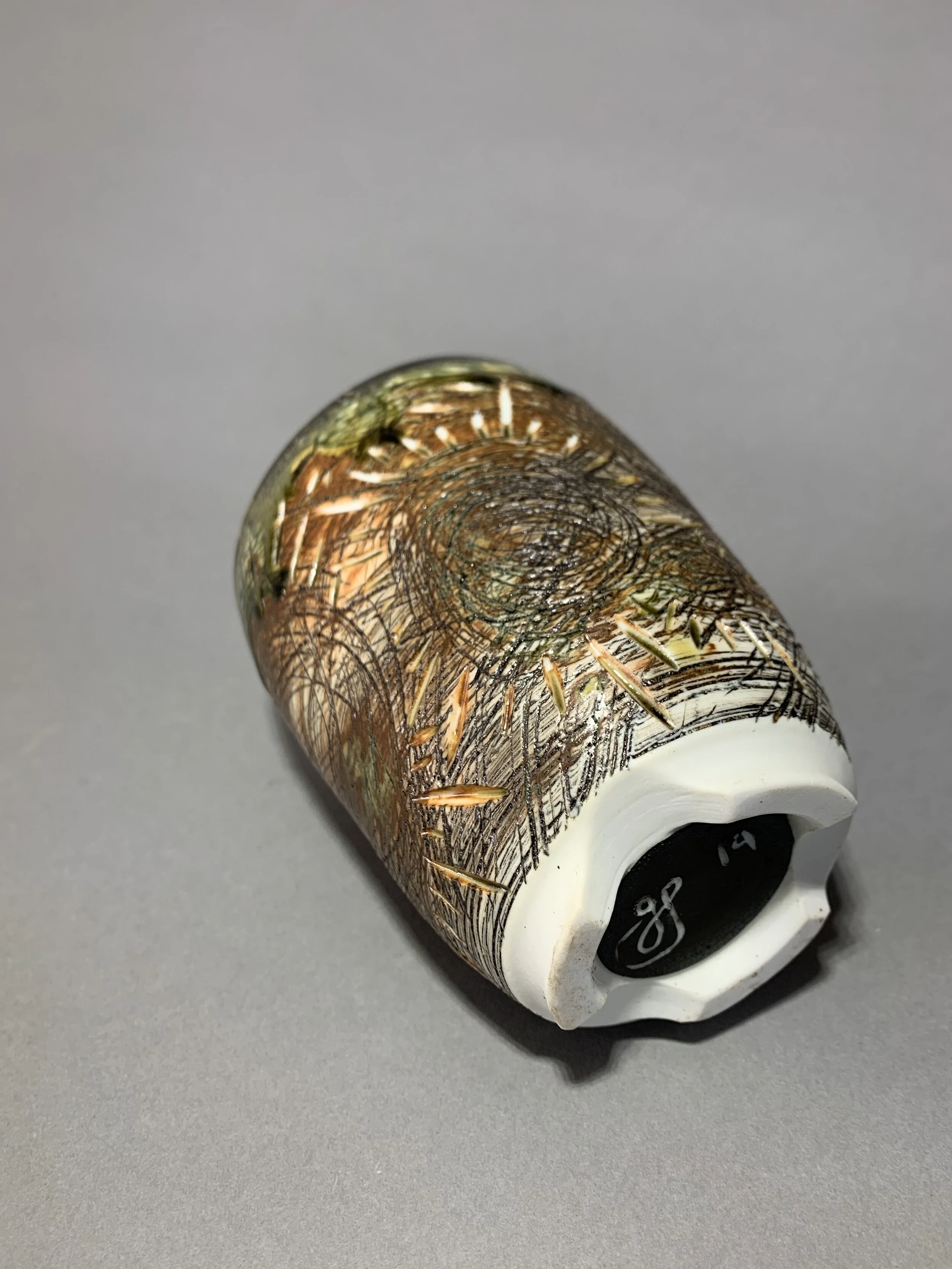 DA298D28-3A07-4113-BF0B-A0AD366B0258