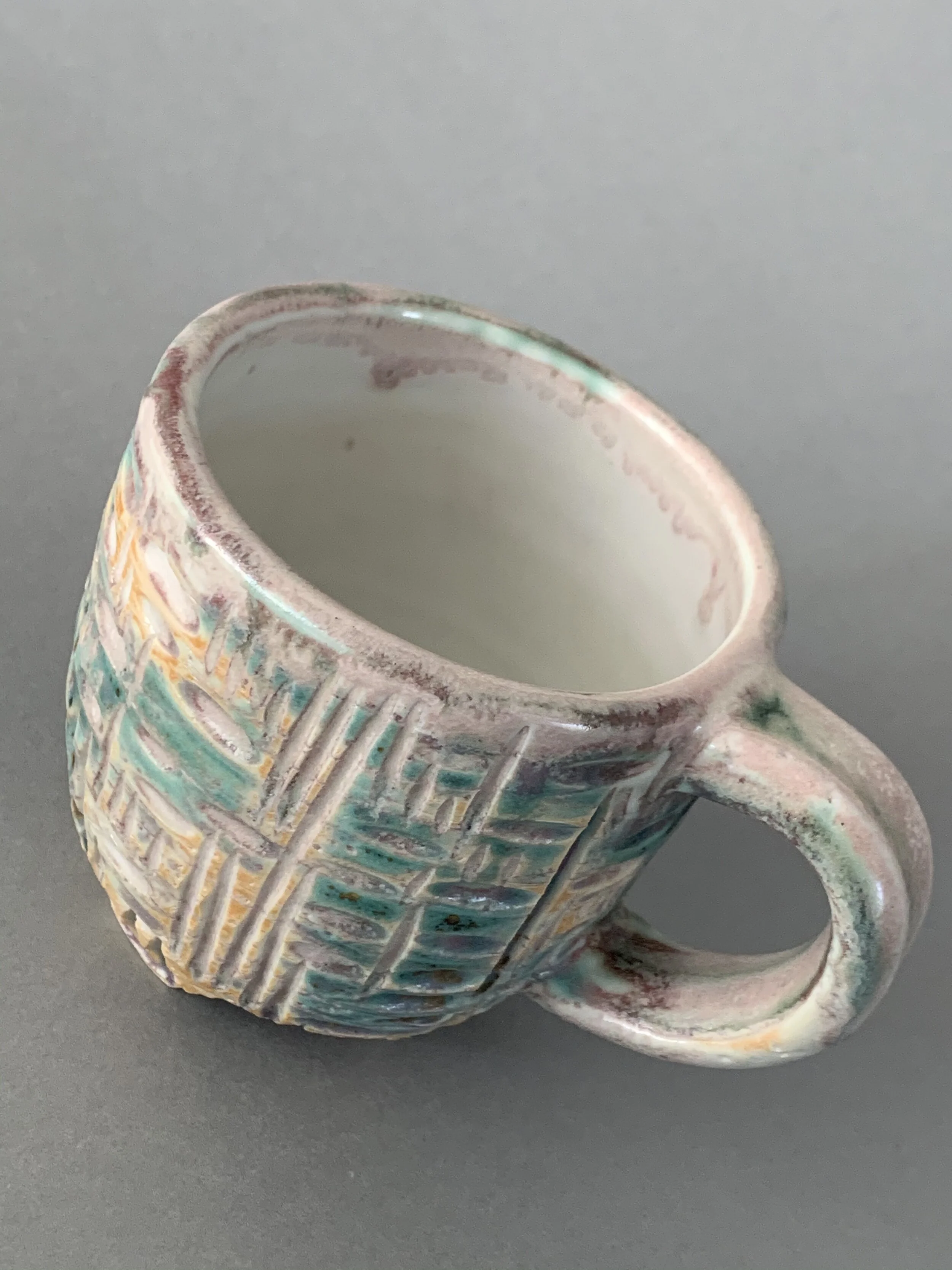 D89FEC37-344A-42DF-9522-CF6D0AFC9F7F