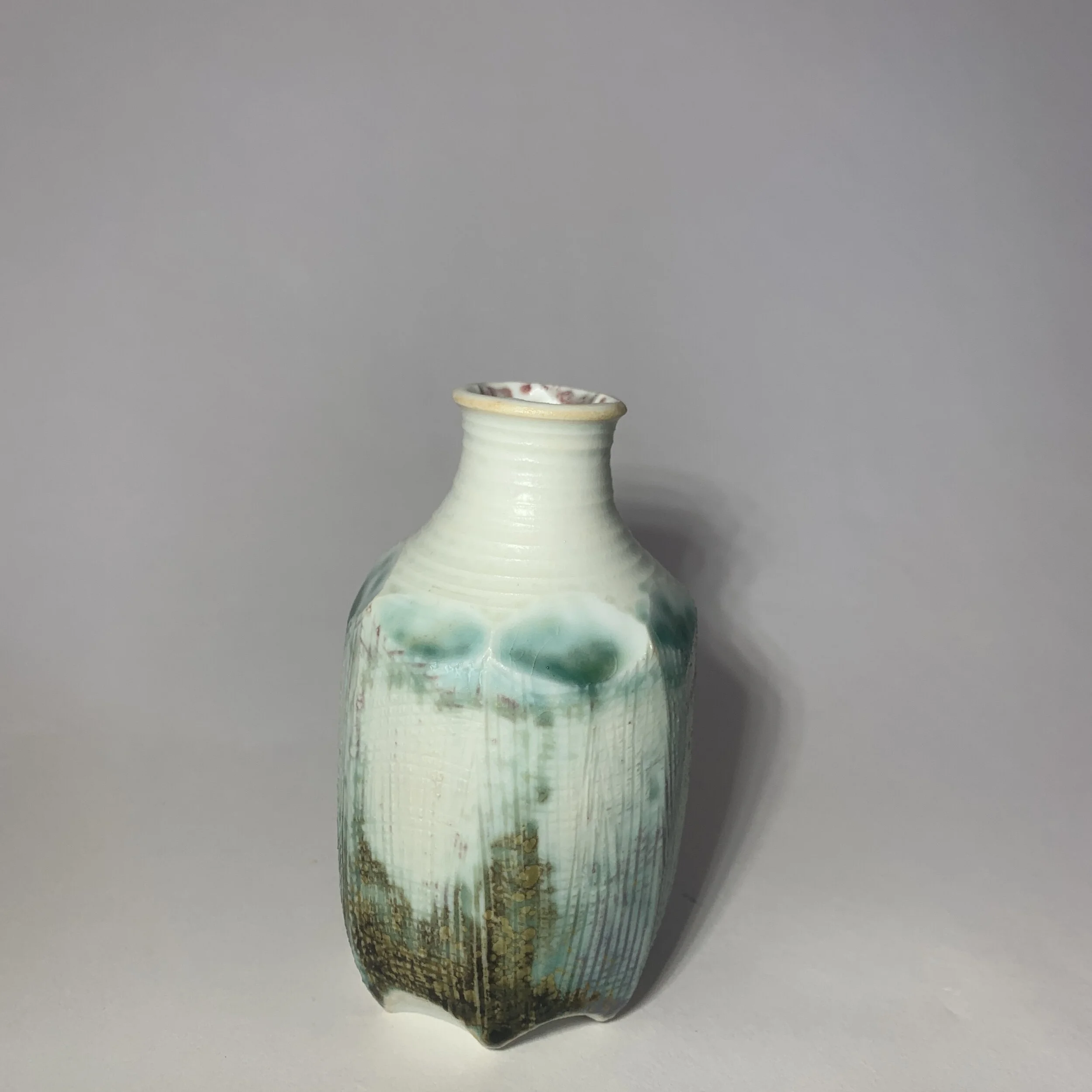 CEEB5DF1-C24B-4B3C-89EC-EB293926EF74