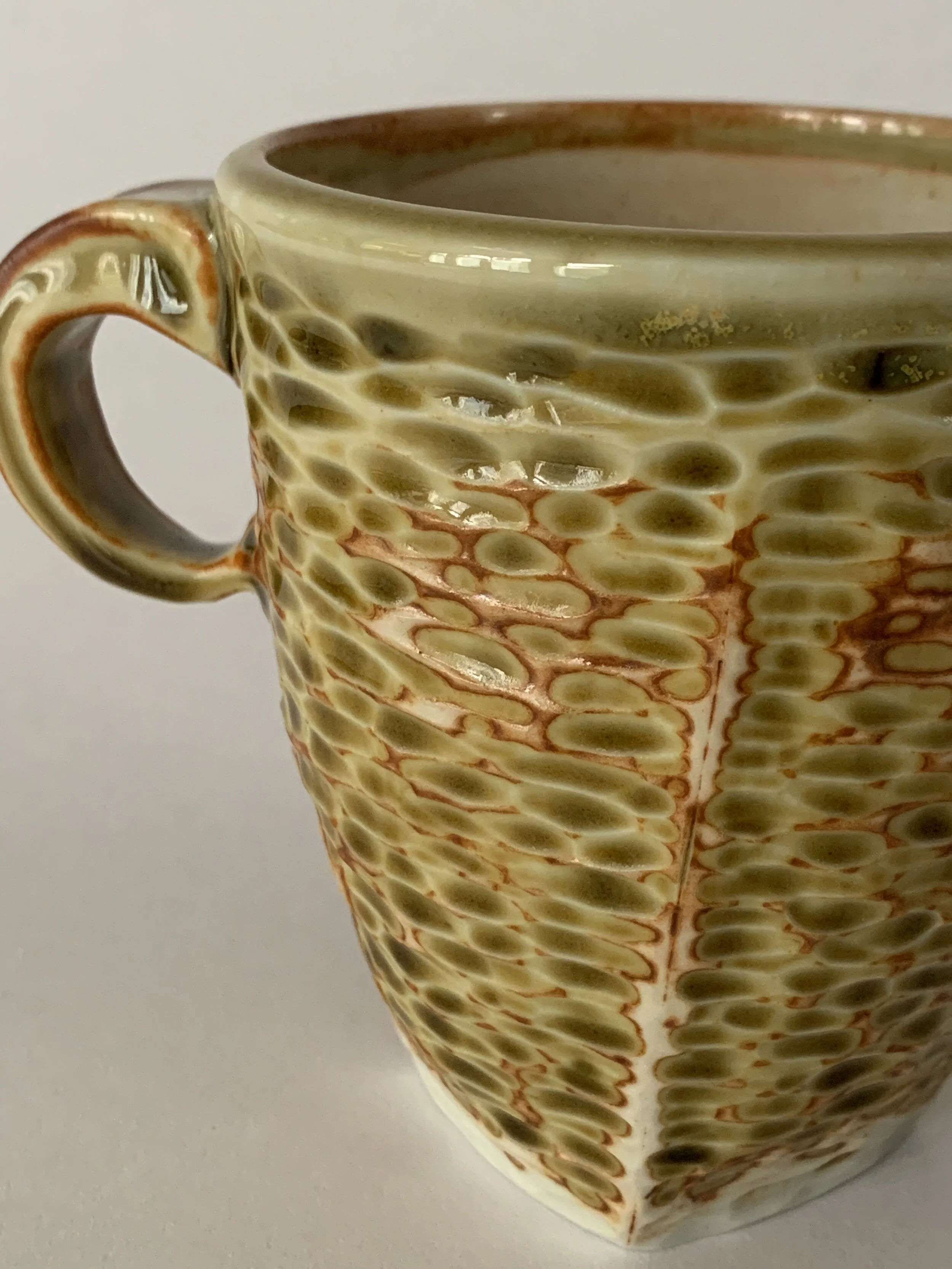 D8035B6E-91D2-4567-BB2E-156A17D2CA7D