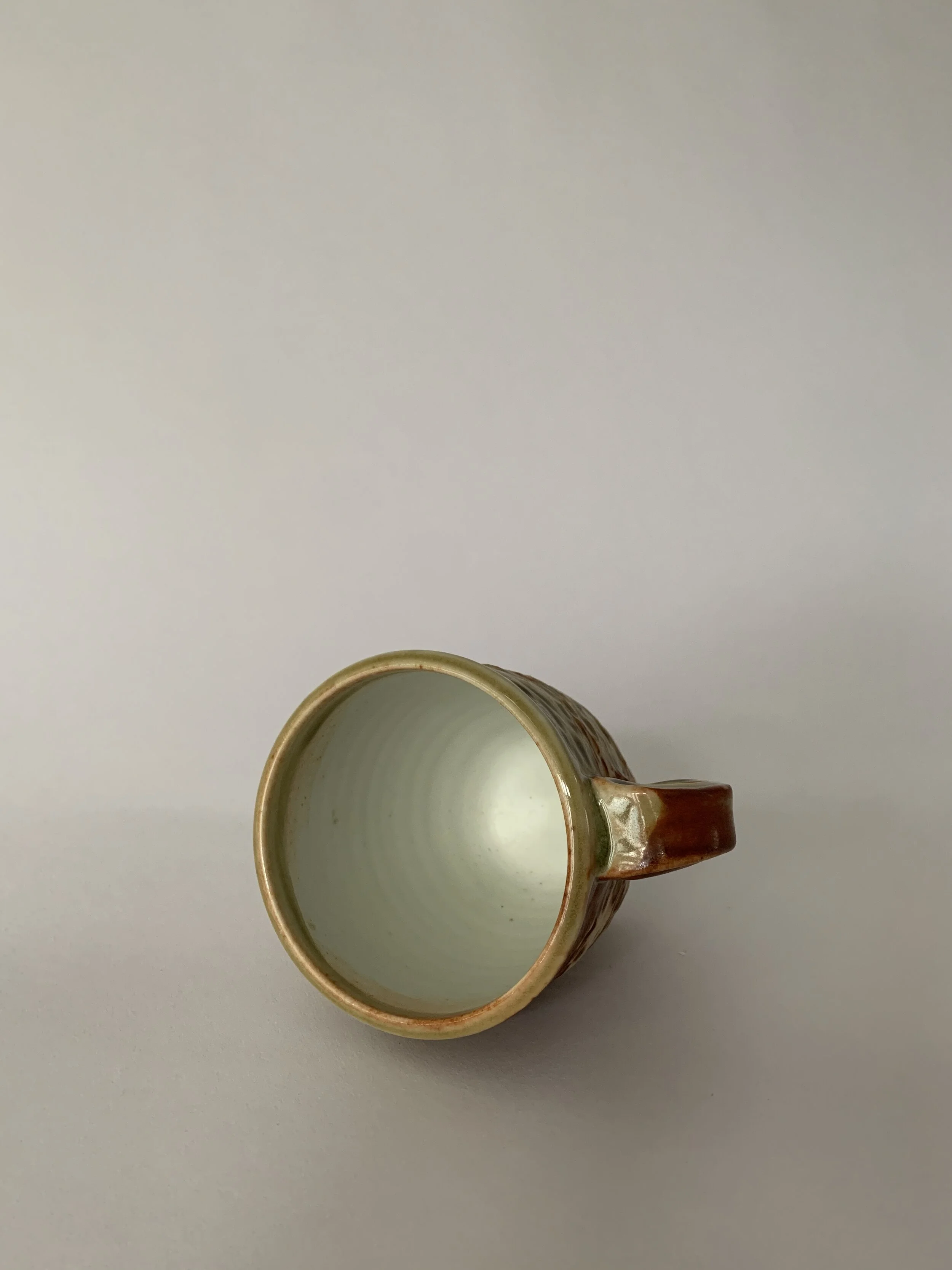 77323555-8638-4D31-B57B-7E1735095906