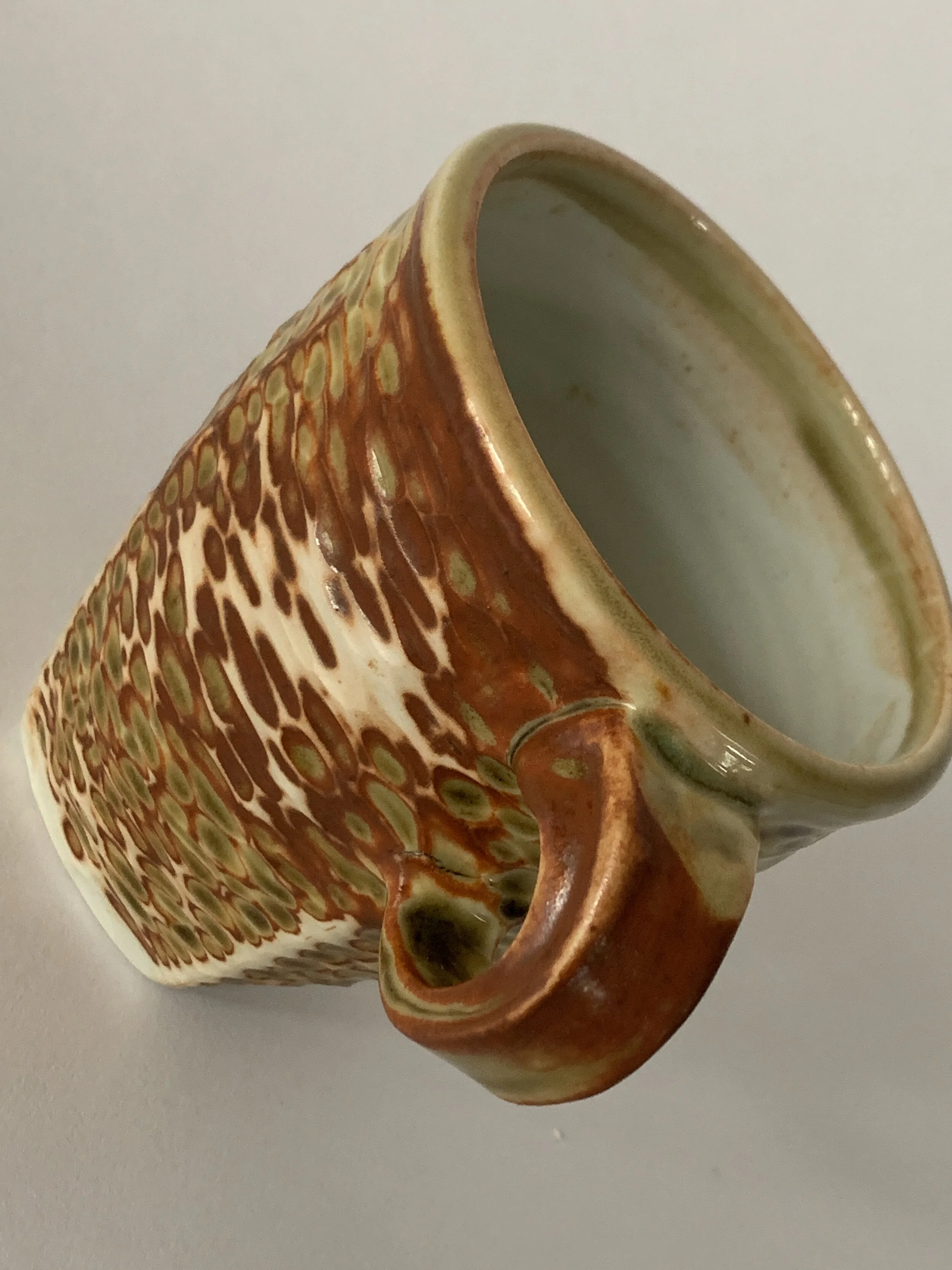 63C9DBA1-D5AD-4CDB-A7E5-D35C73A34055