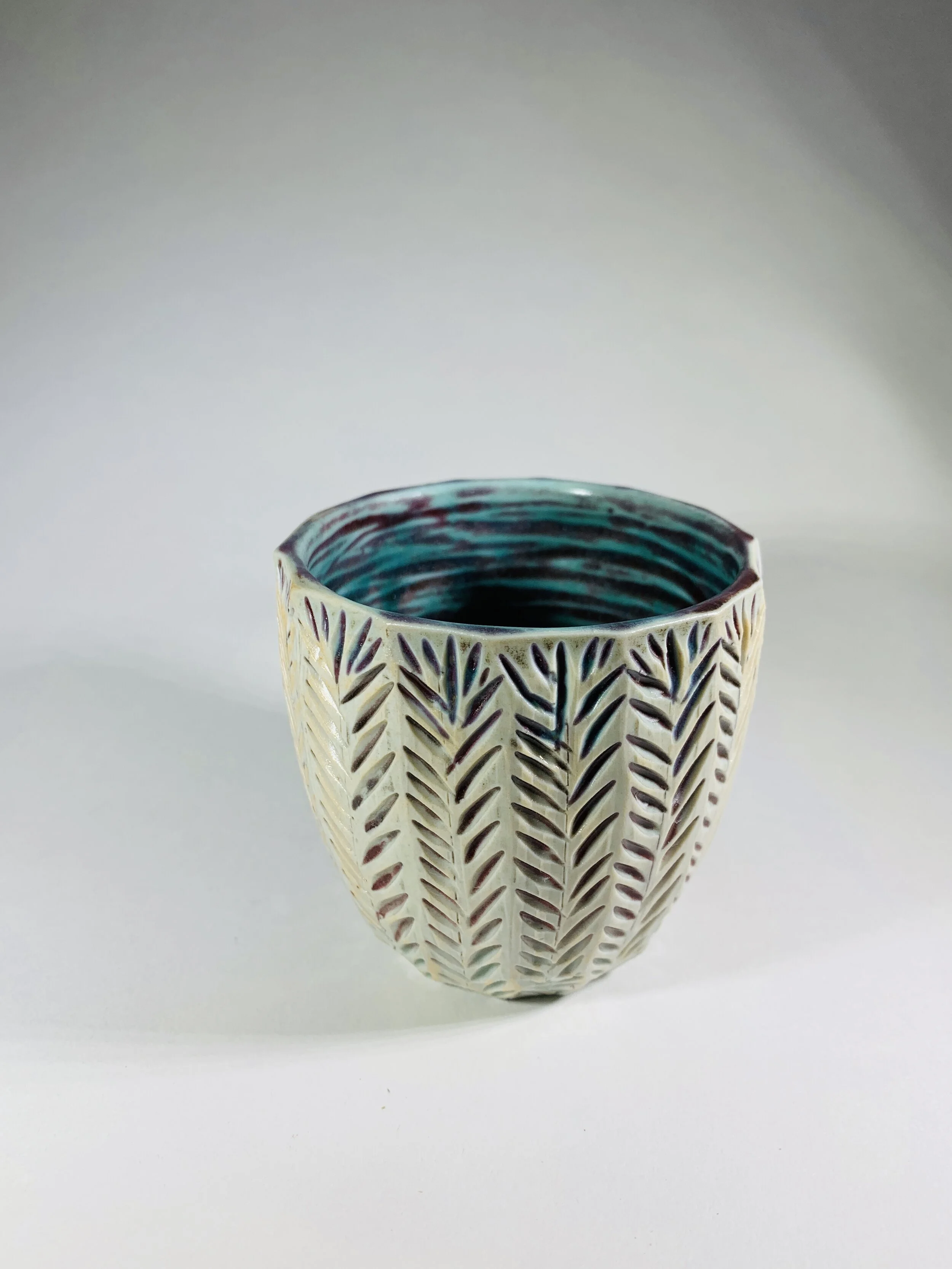 E6E80C37-A4A0-41C7-B982-939726D45FCF